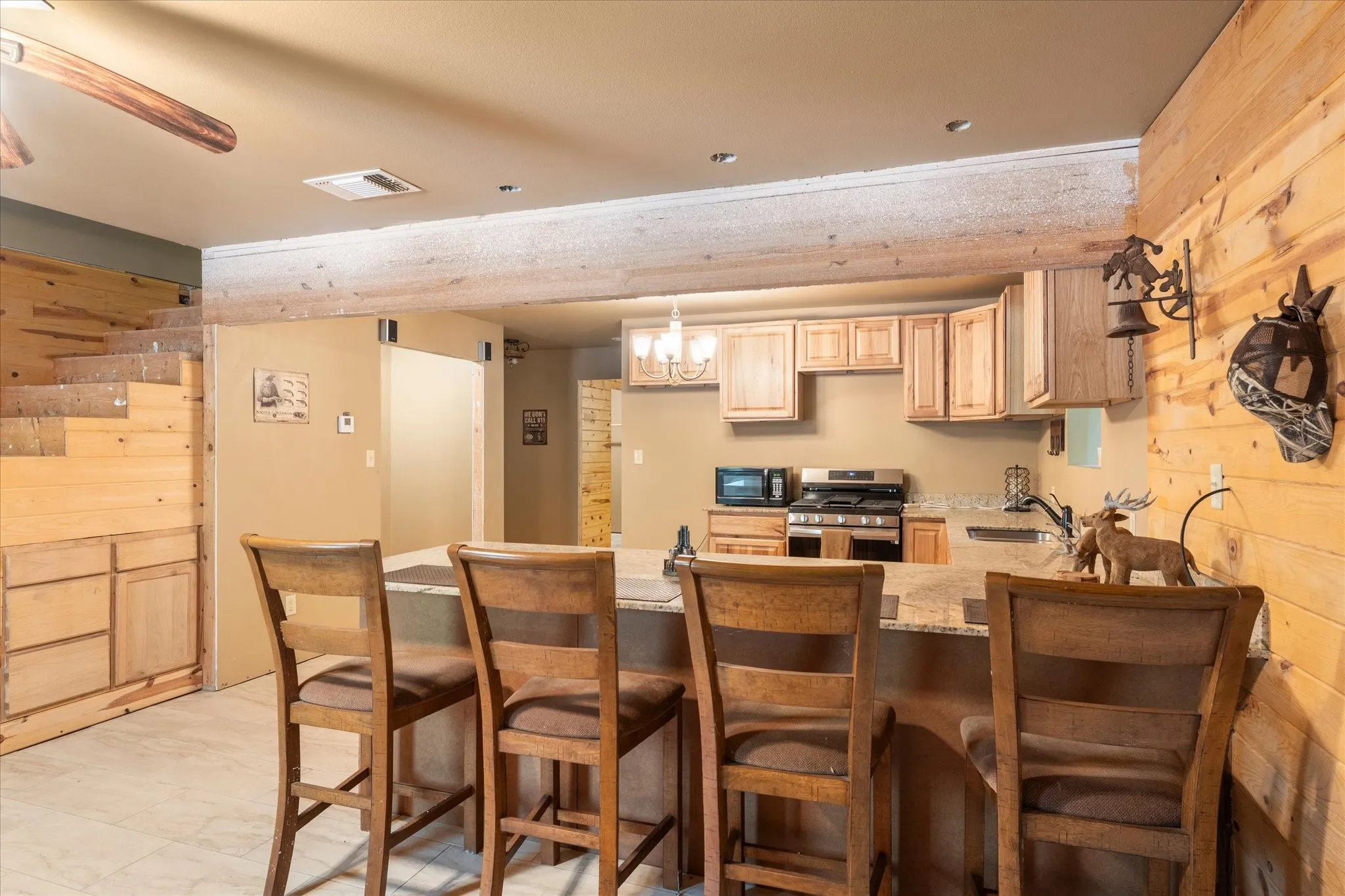 Farm For Sale in Morris County , 355 CR 3301, Omaha, Texas 75571, 3 Bedroom, 2 Bathroom, 3 Garage spaces, 2,400 Sqft, built in 2021, mls#21384507, Real Estate Agent in Omaha, Homes For Sale in Morris county, Homes For Sale in Omaha, Realtor in Omaha Texas, Real Estate Brokerage Independent Realty Texas, Luminita Cordes Realtor