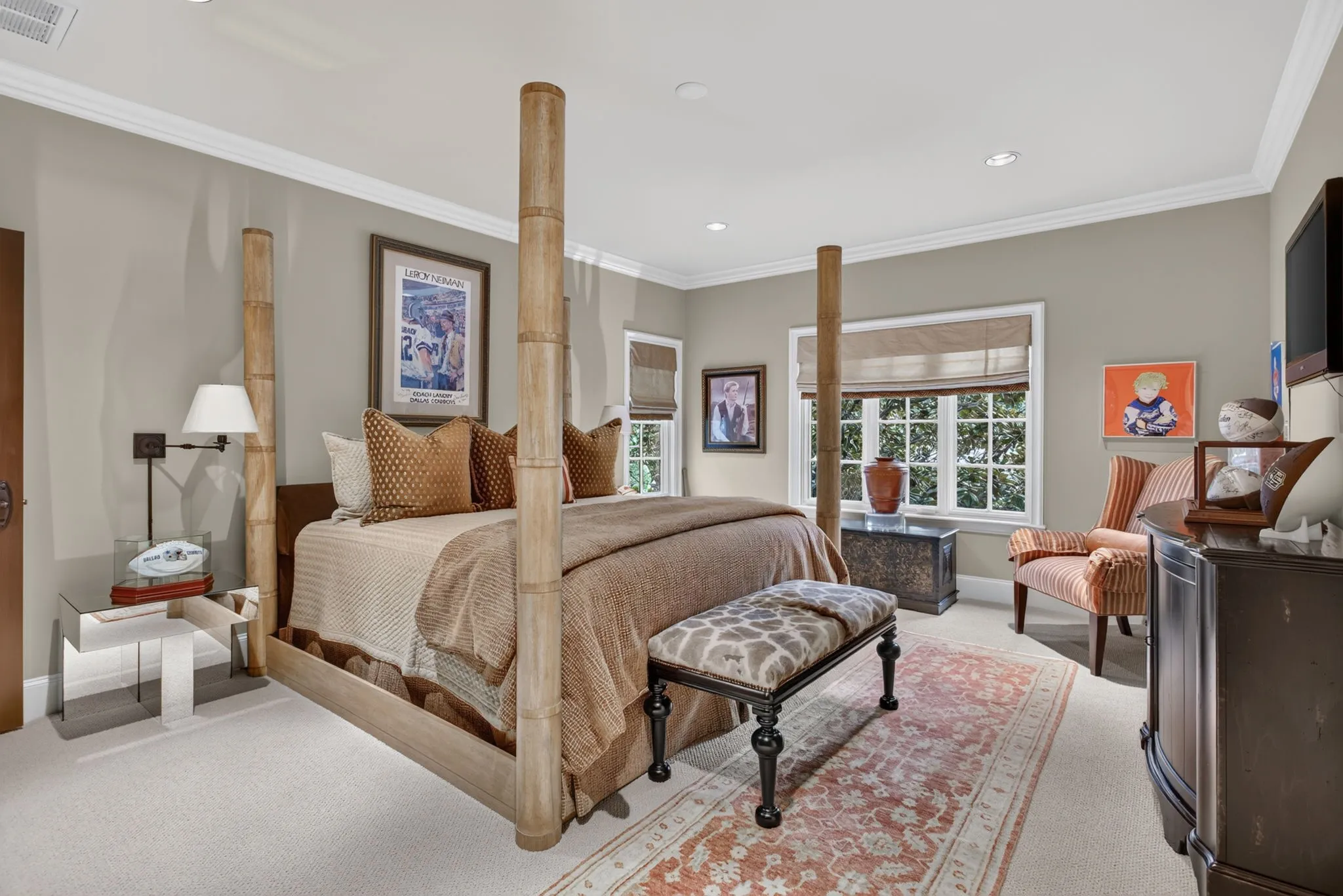 Single Family Residence For Sale in Tarrant County , 1600 Carleton Avenue, Fort Worth, Texas 76107, 5 Bedroom, 6 Bathroom, 4 Garage spaces, 8,908 Sqft, built in 2004, mls#21384164, Real Estate Agent in Fort Worth, Homes For Sale in Tarrant county, Homes For Sale in Fort Worth, Realtor in Fort Worth Texas, Real Estate Brokerage Independent Realty Texas, Luminita Cordes Realtor