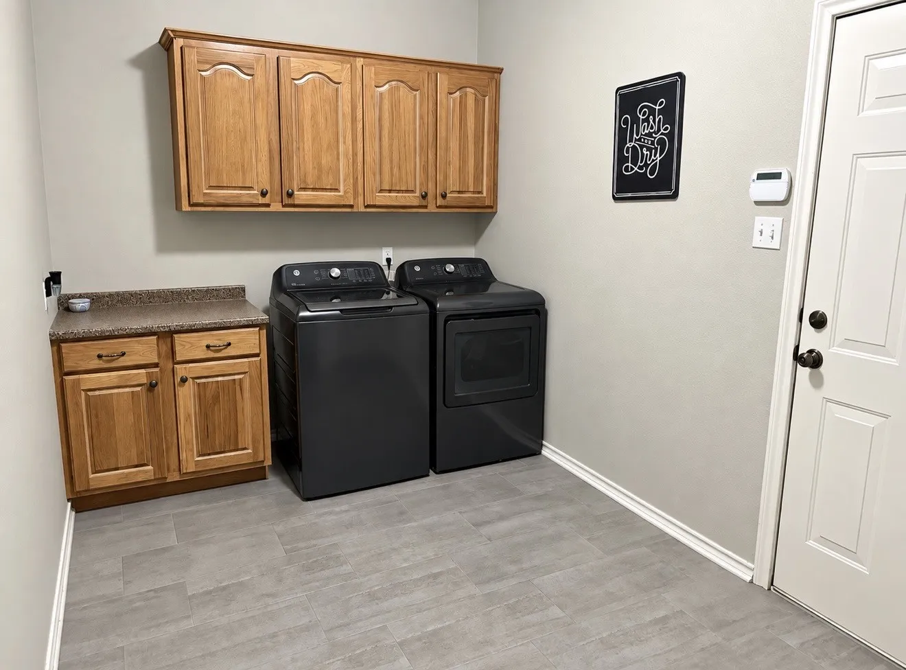 Single Family Residence For Sale in Denton County , 1690 Lawlis Lane, Sanger, Texas 76266, 3 Bedroom, 2 Bathroom, 2 Garage spaces, 2,884 Sqft, built in 2001, mls#21384545, Real Estate Agent in Sanger, Homes For Sale in Denton county, Homes For Sale in Sanger, Realtor in Sanger Texas, Real Estate Brokerage Independent Realty Texas, Luminita Cordes Realtor
