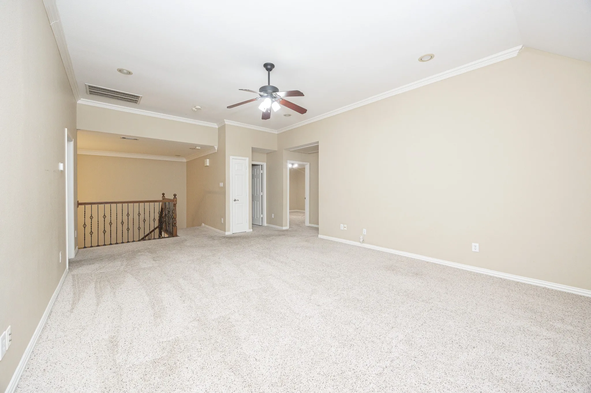 Single Family Residence For Rent in Collin County , 3417 Burnet Drive, Plano, Texas 75025, 4 Bedroom, 4 Bathroom, 3 Garage spaces, 3,189 Sqft, built in 1998, mls#21384568, Real Estate Agent in Plano, Homes For Rent in Collin county, Homes For Rent in Plano, Realtor in Plano Texas, Real Estate Brokerage Independent Realty Texas, Luminita Cordes Realtor