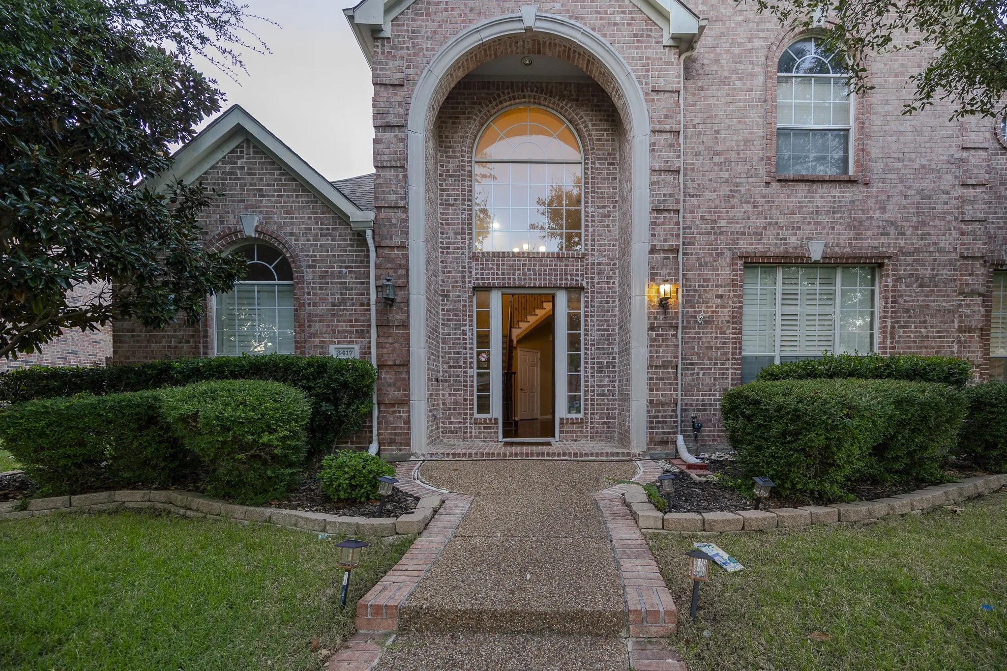 Single Family Residence For Rent in Collin County , 3417 Burnet Drive, Plano, Texas 75025, 4 Bedroom, 4 Bathroom, 3 Garage spaces, 3,189 Sqft, built in 1998, mls#21384568, Real Estate Agent in Plano, Homes For Rent in Collin county, Homes For Rent in Plano, Realtor in Plano Texas, Real Estate Brokerage Independent Realty Texas, Luminita Cordes Realtor