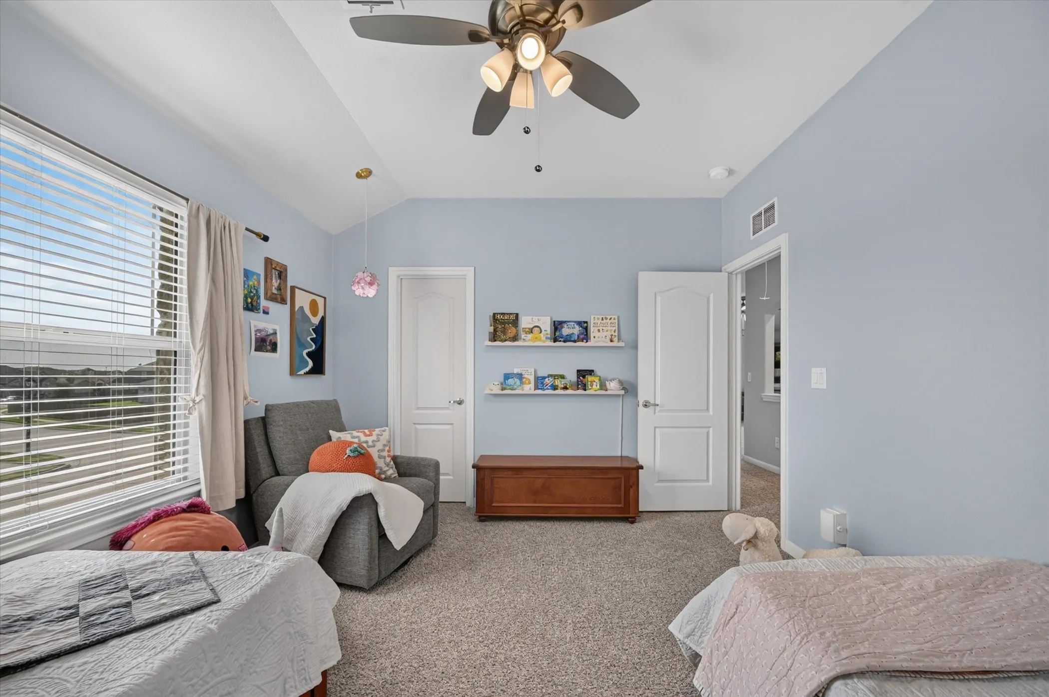 Single Family Residence For Sale in Collin County , 1017 Greywood Drive, Anna, Texas 75409, 4 Bedroom, 4 Bathroom, 2 Garage spaces, 2,650 Sqft, built in 2022, mls#21377894, Real Estate Agent in Anna, Homes For Sale in Collin county, Homes For Sale in Anna, Realtor in Anna Texas, Real Estate Brokerage Independent Realty Texas, Luminita Cordes Realtor