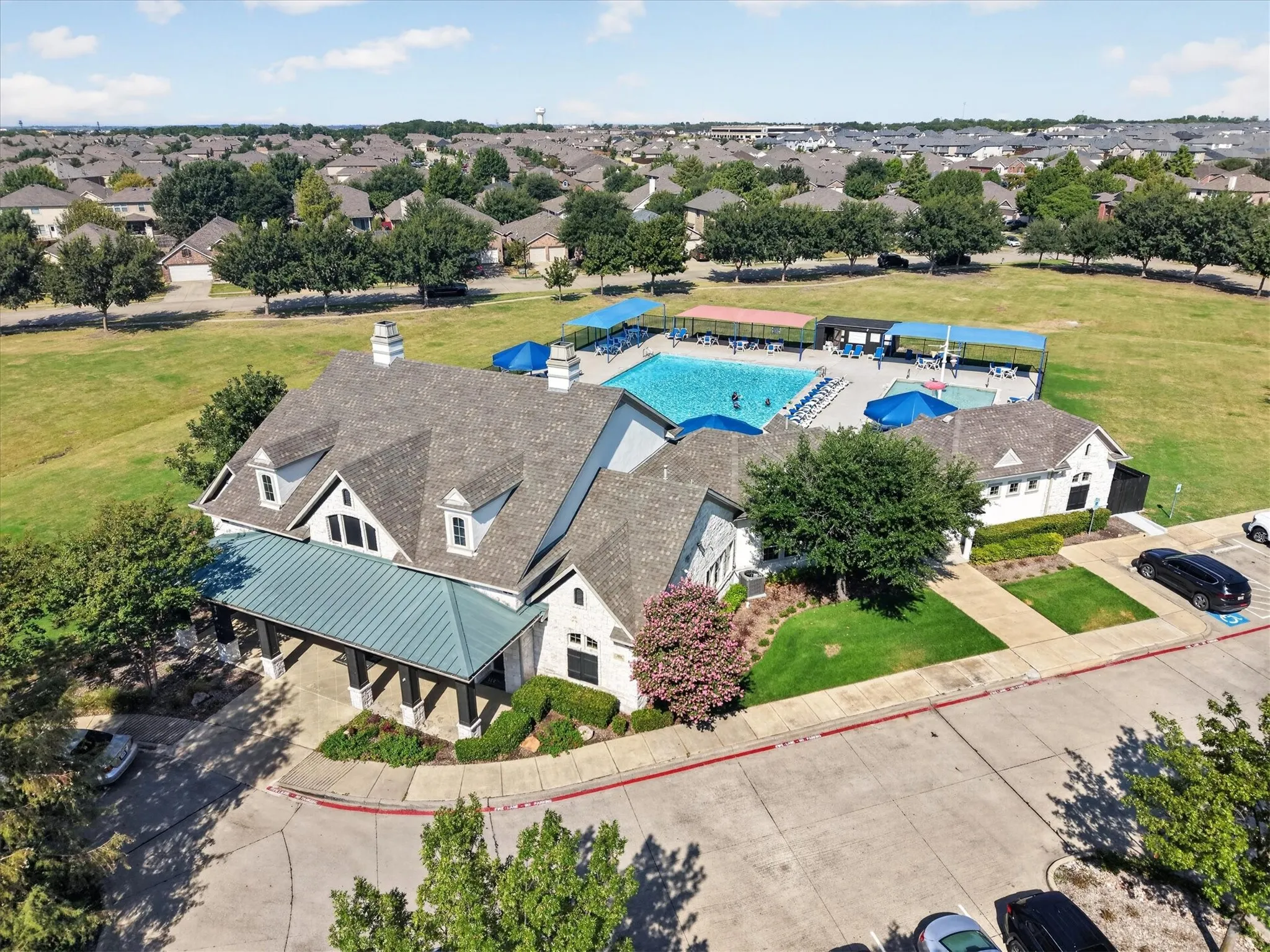 Single Family Residence For Sale in Collin County , 1017 Greywood Drive, Anna, Texas 75409, 4 Bedroom, 4 Bathroom, 2 Garage spaces, 2,650 Sqft, built in 2022, mls#21377894, Real Estate Agent in Anna, Homes For Sale in Collin county, Homes For Sale in Anna, Realtor in Anna Texas, Real Estate Brokerage Independent Realty Texas, Luminita Cordes Realtor