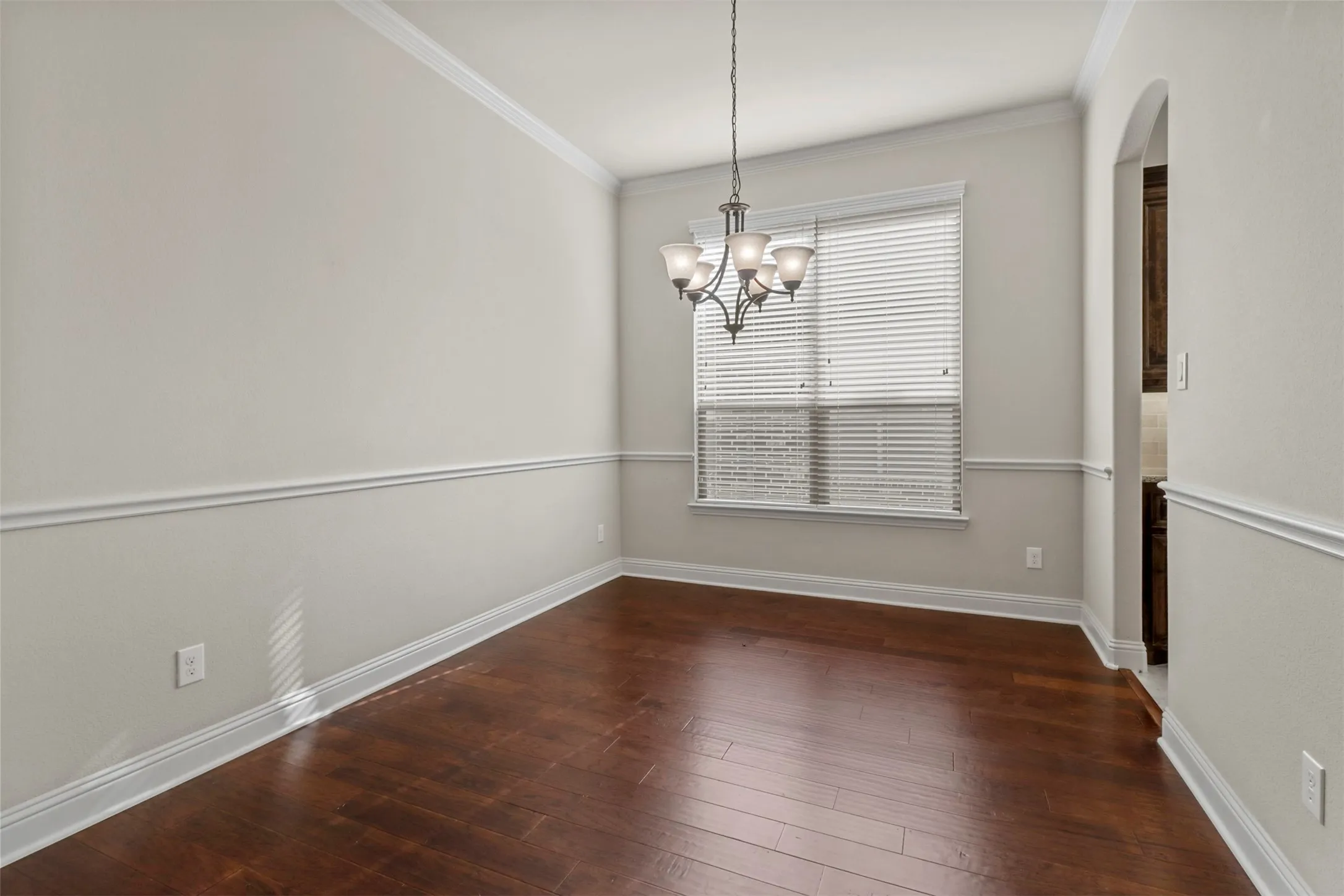 Single Family Residence For Rent in Rockwall County , 1603 Trowbridge Circle, Rockwall, Texas 75032, 3 Bedroom, 2 Bathroom, 2 Garage spaces, 1,967 Sqft, built in 2017, mls#21384627, Real Estate Agent in Rockwall, Homes For Rent in Rockwall county, Homes For Rent in Rockwall, Realtor in Rockwall Texas, Real Estate Brokerage Independent Realty Texas, Luminita Cordes Realtor