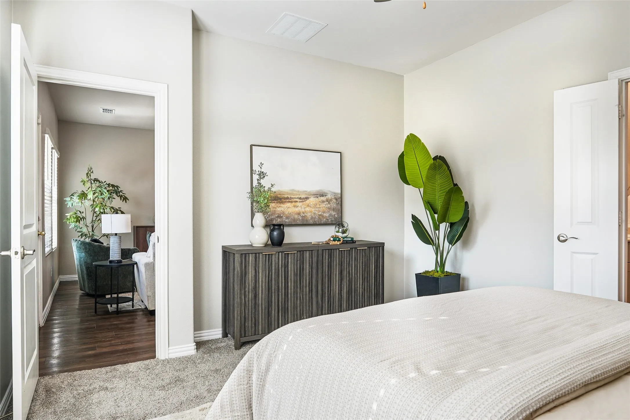 Single Family Residence For Sale in Collin County , 4925 Westhill Drive, Mc Kinney, Texas 75071, 4 Bedroom, 4 Bathroom, 2 Garage spaces, 2,097 Sqft, built in 2022, mls#21382129, Real Estate Agent in Mc Kinney, Homes For Sale in Collin county, Homes For Sale in Mc Kinney, Realtor in Mc Kinney Texas, Real Estate Brokerage Independent Realty Texas, Luminita Cordes Realtor