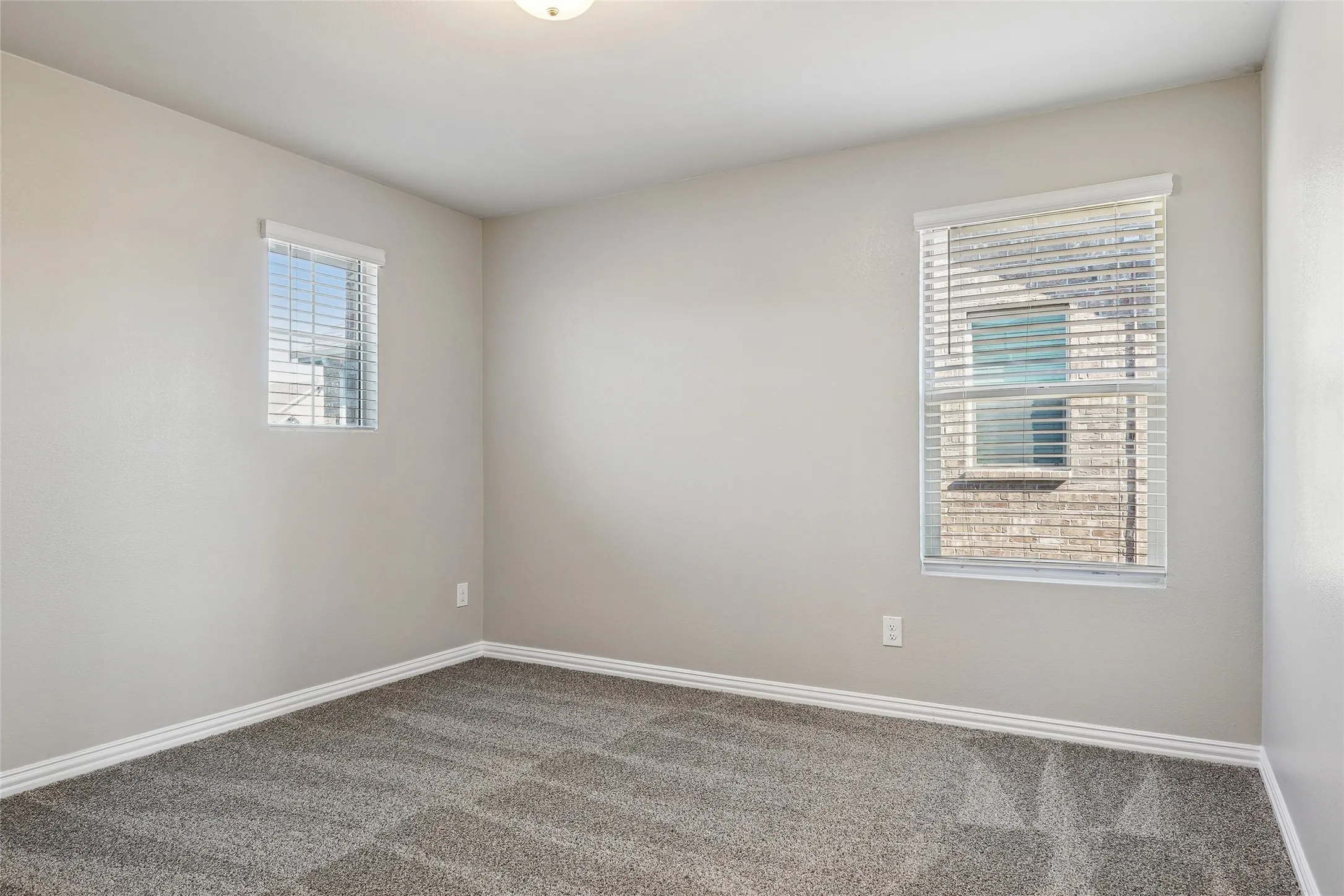 Single Family Residence For Sale in Collin County , 4925 Westhill Drive, Mc Kinney, Texas 75071, 4 Bedroom, 4 Bathroom, 2 Garage spaces, 2,097 Sqft, built in 2022, mls#21382129, Real Estate Agent in Mc Kinney, Homes For Sale in Collin county, Homes For Sale in Mc Kinney, Realtor in Mc Kinney Texas, Real Estate Brokerage Independent Realty Texas, Luminita Cordes Realtor