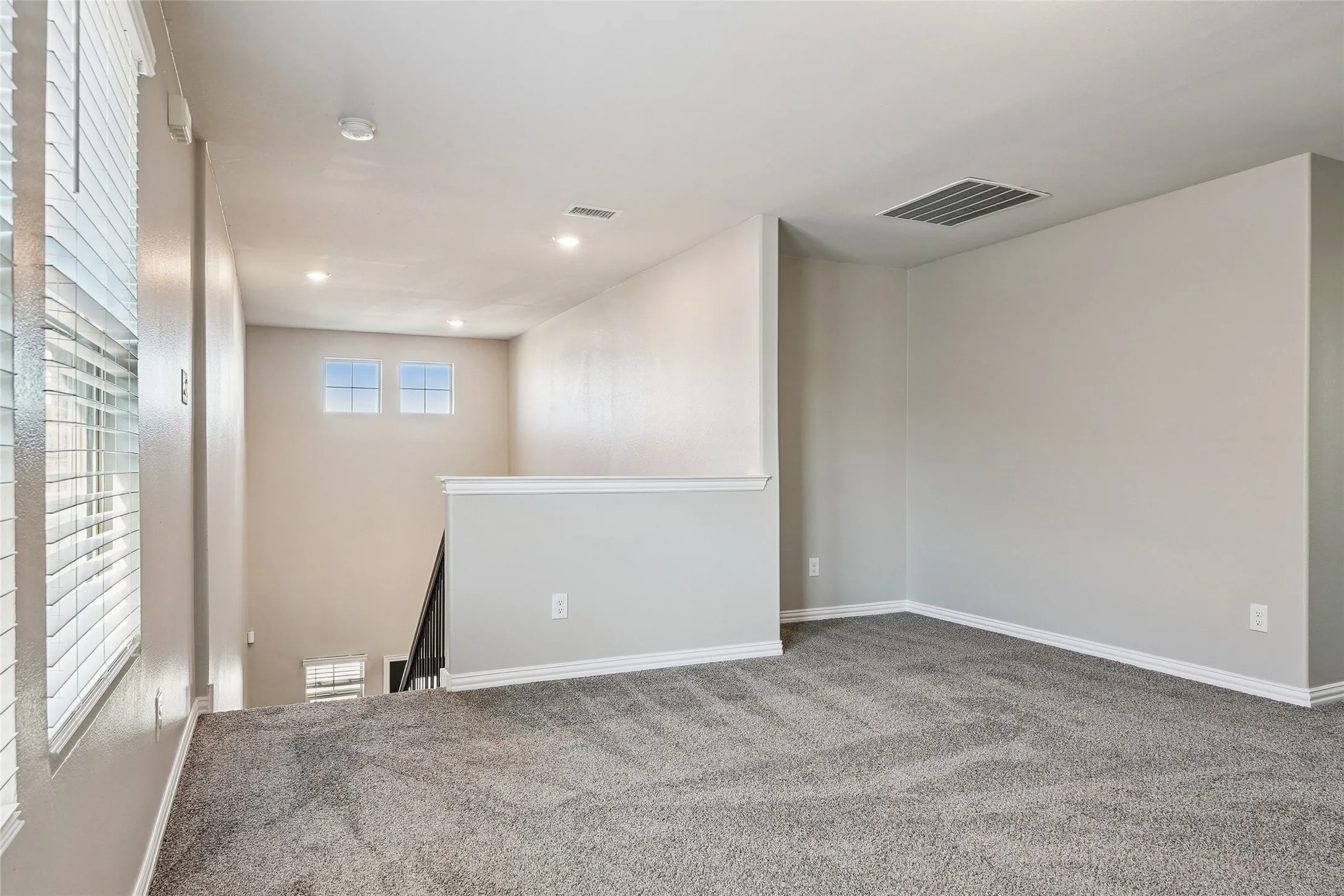 Single Family Residence For Sale in Collin County , 4925 Westhill Drive, Mc Kinney, Texas 75071, 4 Bedroom, 4 Bathroom, 2 Garage spaces, 2,097 Sqft, built in 2022, mls#21382129, Real Estate Agent in Mc Kinney, Homes For Sale in Collin county, Homes For Sale in Mc Kinney, Realtor in Mc Kinney Texas, Real Estate Brokerage Independent Realty Texas, Luminita Cordes Realtor