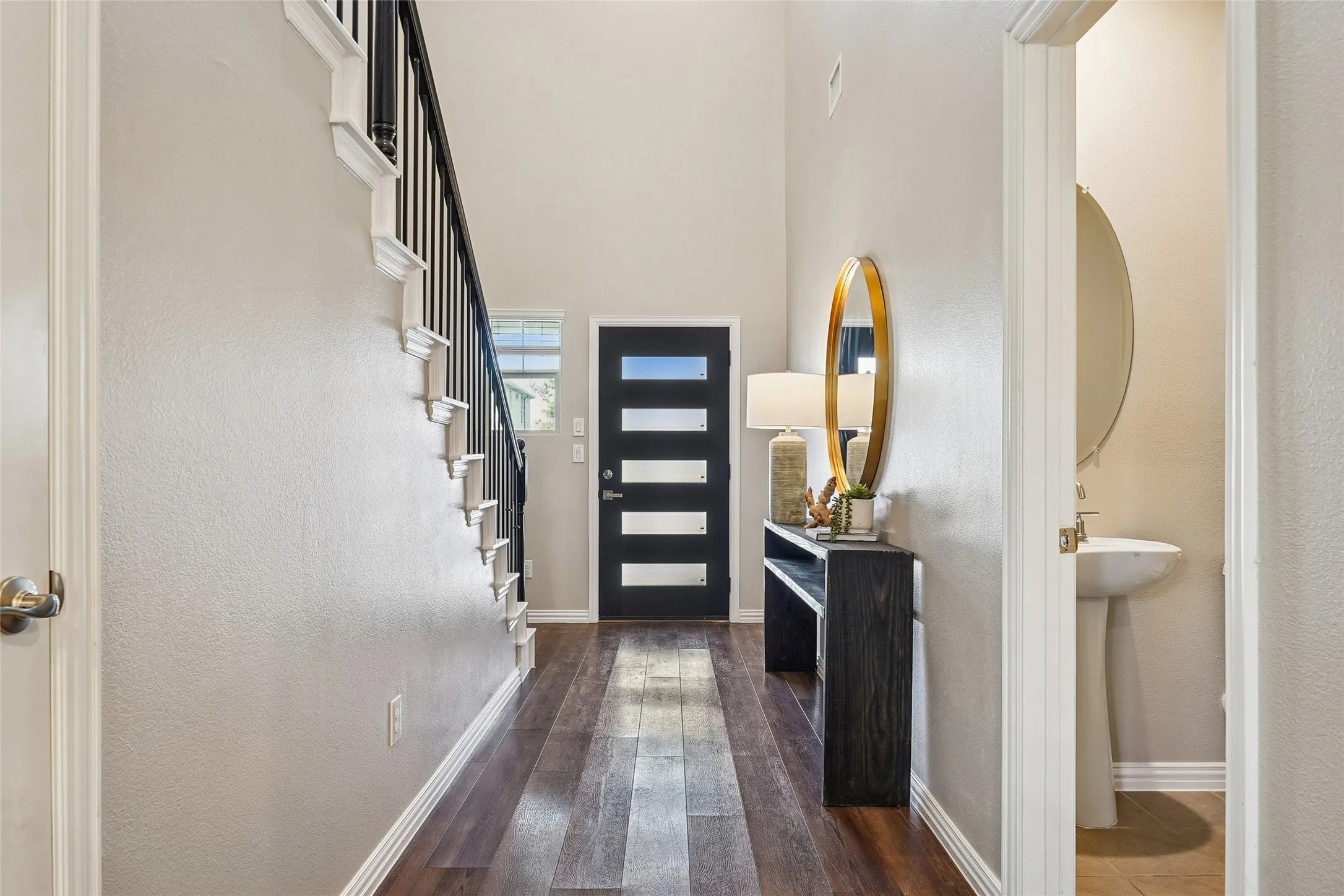 Single Family Residence For Sale in Collin County , 4925 Westhill Drive, Mc Kinney, Texas 75071, 4 Bedroom, 4 Bathroom, 2 Garage spaces, 2,097 Sqft, built in 2022, mls#21382129, Real Estate Agent in Mc Kinney, Homes For Sale in Collin county, Homes For Sale in Mc Kinney, Realtor in Mc Kinney Texas, Real Estate Brokerage Independent Realty Texas, Luminita Cordes Realtor