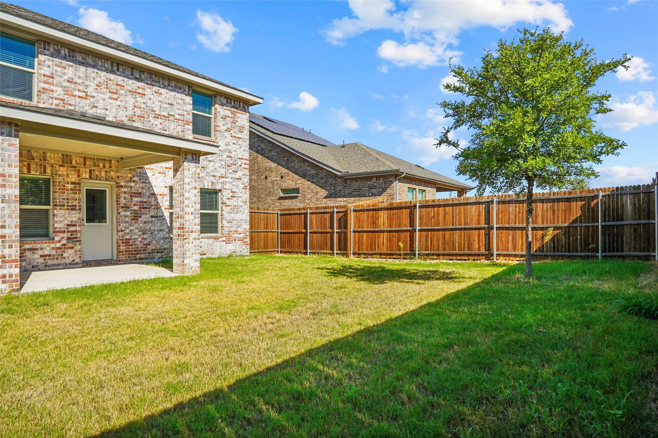 Single Family Residence For Sale in Collin County , 4925 Westhill Drive, Mc Kinney, Texas 75071, 4 Bedroom, 4 Bathroom, 2 Garage spaces, 2,097 Sqft, built in 2022, mls#21382129, Real Estate Agent in Mc Kinney, Homes For Sale in Collin county, Homes For Sale in Mc Kinney, Realtor in Mc Kinney Texas, Real Estate Brokerage Independent Realty Texas, Luminita Cordes Realtor