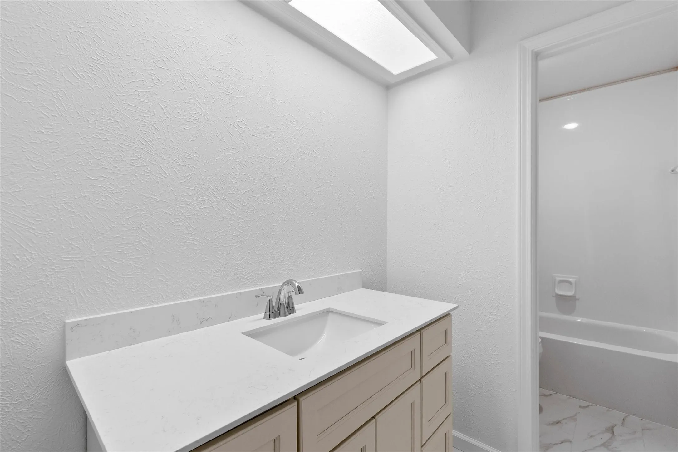 Bathroom, new Cabinet & Quartz Countertops!