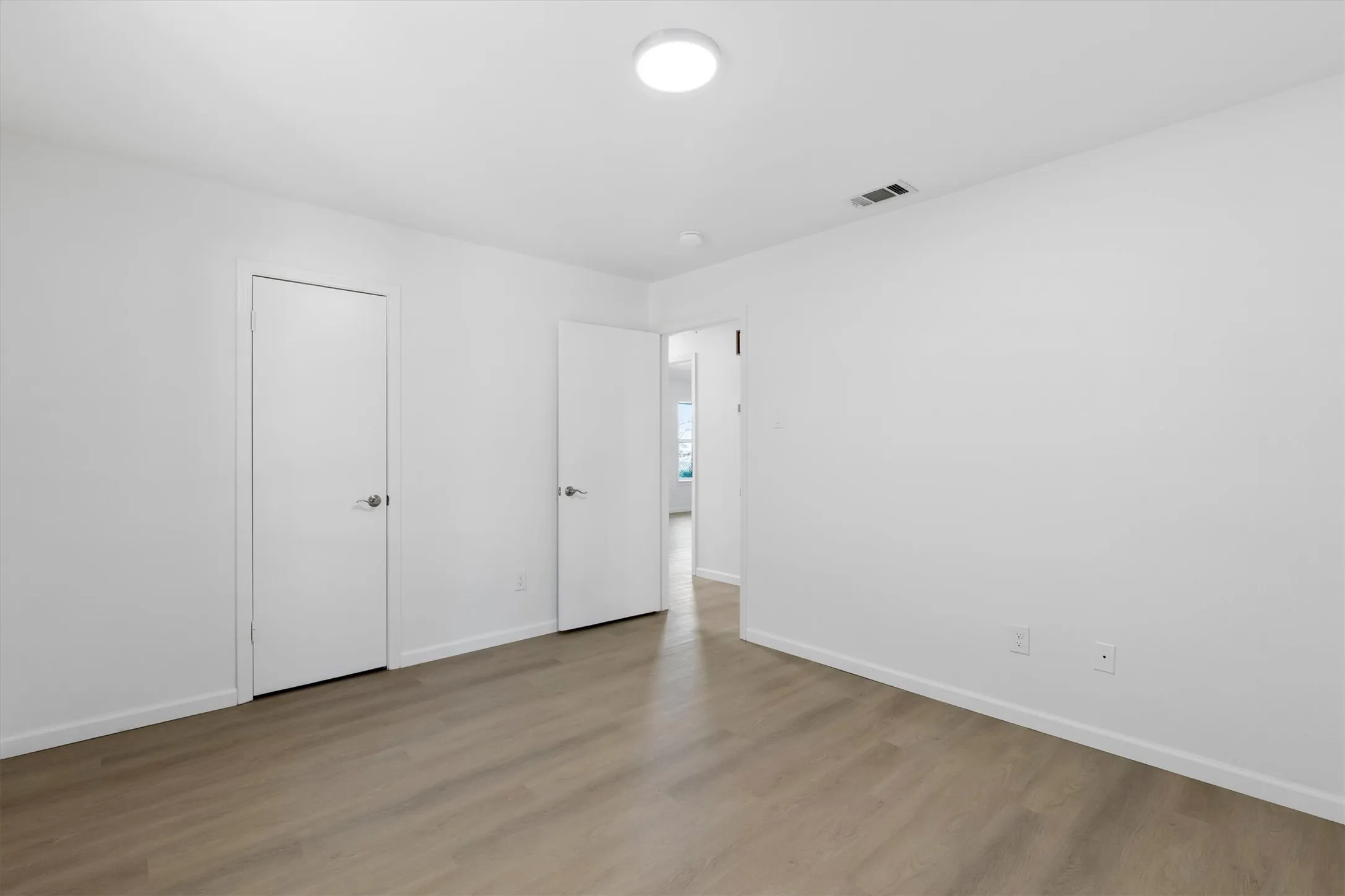 Bedroom 3 with Walkin Closet!