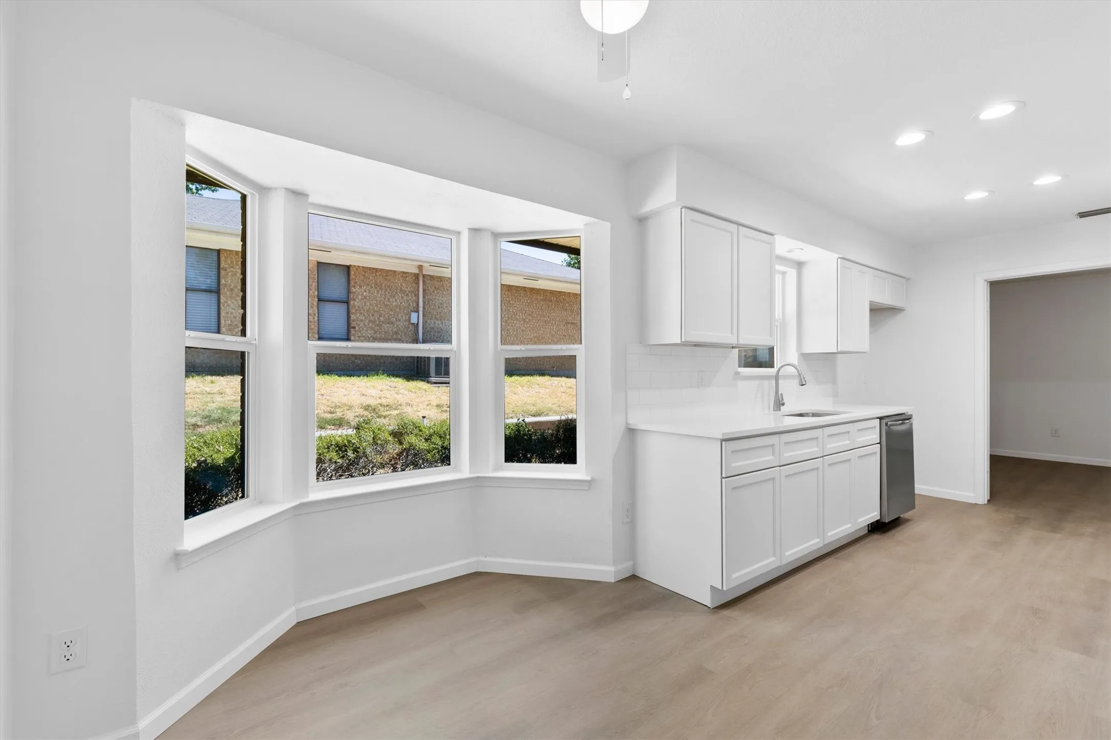 Eat in Kitchen with Beautiful Bay Windows!