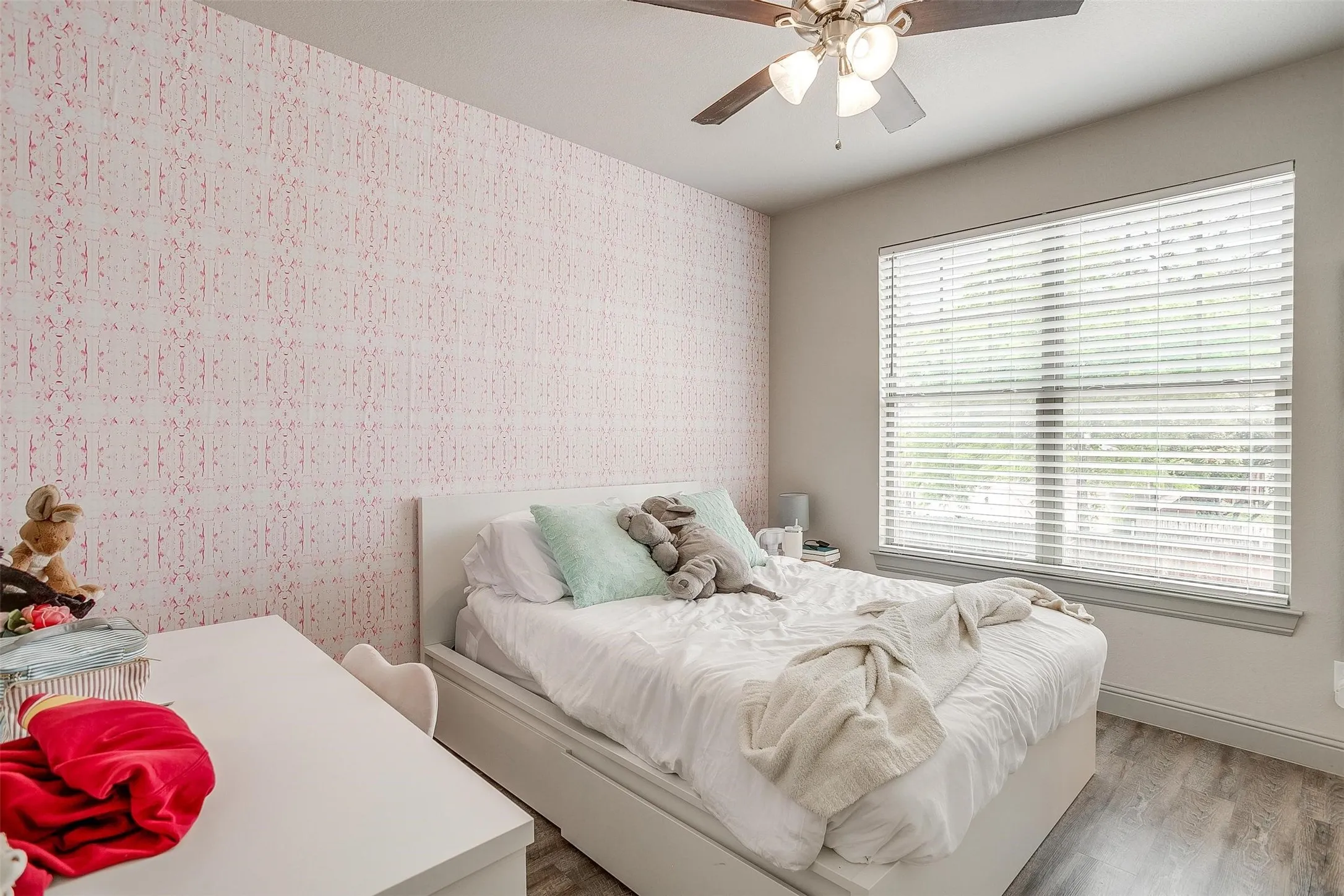 Duplex For Rent in Tarrant County , 2537 Mccart Avenue 2537, Fort Worth, Texas 76110, 5 Bedroom, 5 Bathroom, Garage spaces, 2,478 Sqft, built in 1946, mls#21384607, Real Estate Agent in Fort Worth, Homes For Rent in Tarrant county, Homes For Rent in Fort Worth, Realtor in Fort Worth Texas, Real Estate Brokerage Independent Realty Texas, Luminita Cordes Realtor