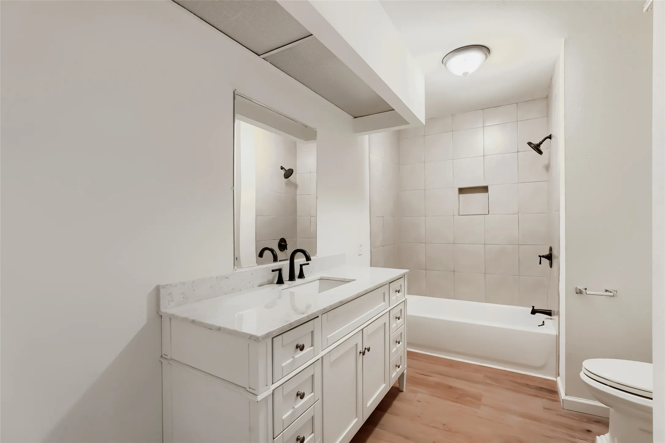 Single Family Residence For Sale in Dallas County , 741 Greenhaven Drive, Richardson, Texas 75080, 3 Bedroom, 2 Bathroom, 2 Garage spaces, 1,512 Sqft, built in 1963, mls#21376178, Real Estate Agent in Richardson, Homes For Sale in Dallas county, Homes For Sale in Richardson, Realtor in Richardson Texas, Real Estate Brokerage Independent Realty Texas, Luminita Cordes Realtor