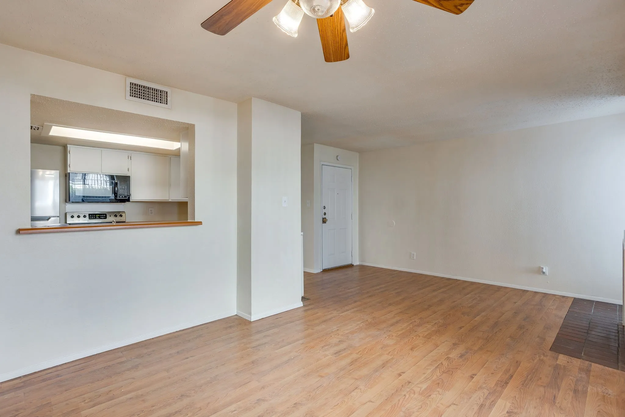 For Sale in Dallas County , 7431 Holly Hill 101, Dallas, Texas 75231, 0, 0, Garage spaces, 0 Sqft, built in 1979, mls#21376620, Real Estate Agent in Dallas, Homes For Sale in Dallas county, Homes For Sale in Dallas, Realtor in Dallas Texas, Real Estate Brokerage Independent Realty Texas, Luminita Cordes Realtor