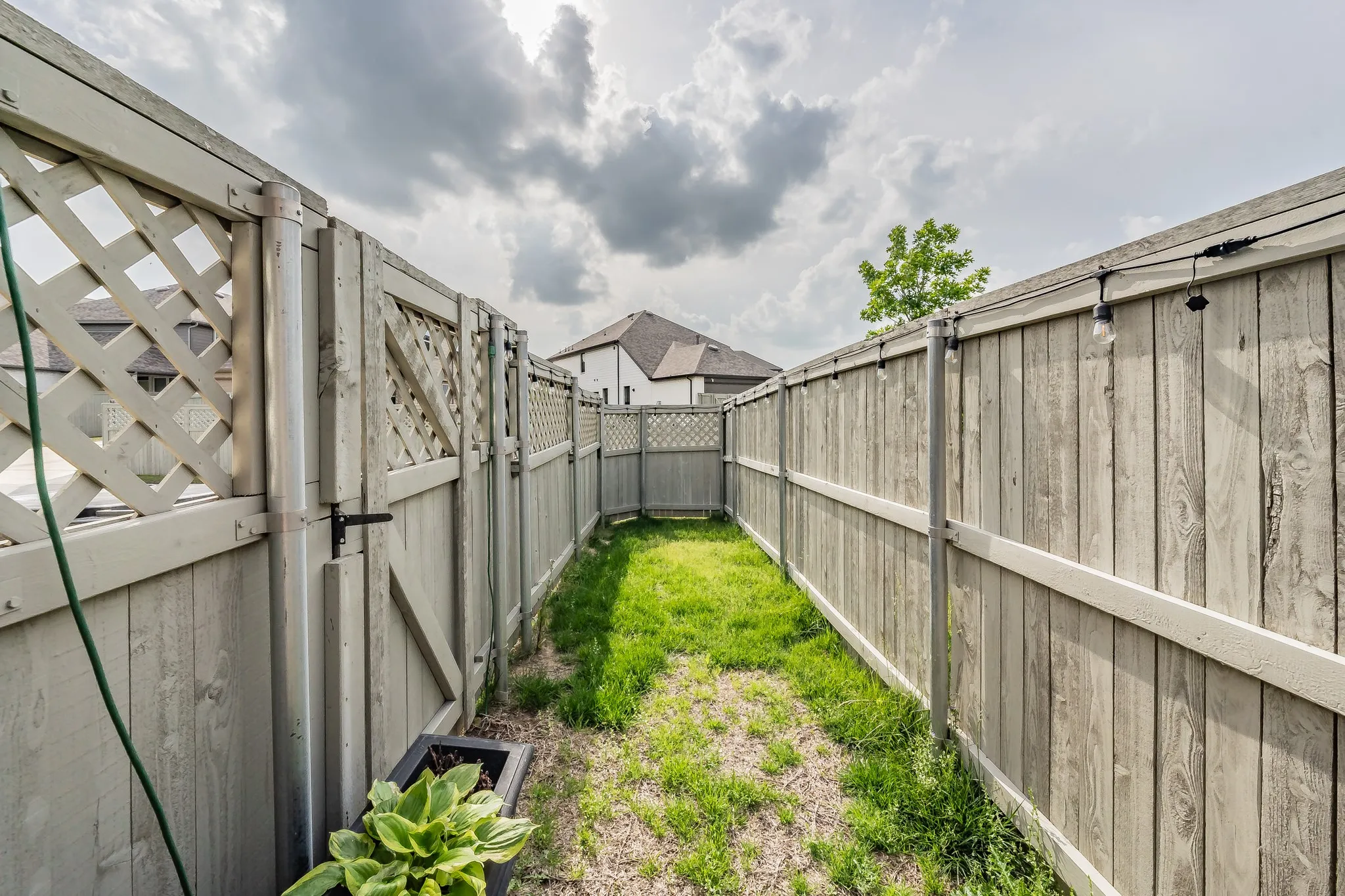 Single Family Residence For Rent in Denton County , 900 Pearl Place, Northlake, Texas 76247, 3 Bedroom, 2 Bathroom, 2 Garage spaces, 1,794 Sqft, built in 2020, mls#21384638, Real Estate Agent in Northlake, Homes For Rent in Denton county, Homes For Rent in Northlake, Realtor in Northlake Texas, Real Estate Brokerage Independent Realty Texas, Luminita Cordes Realtor