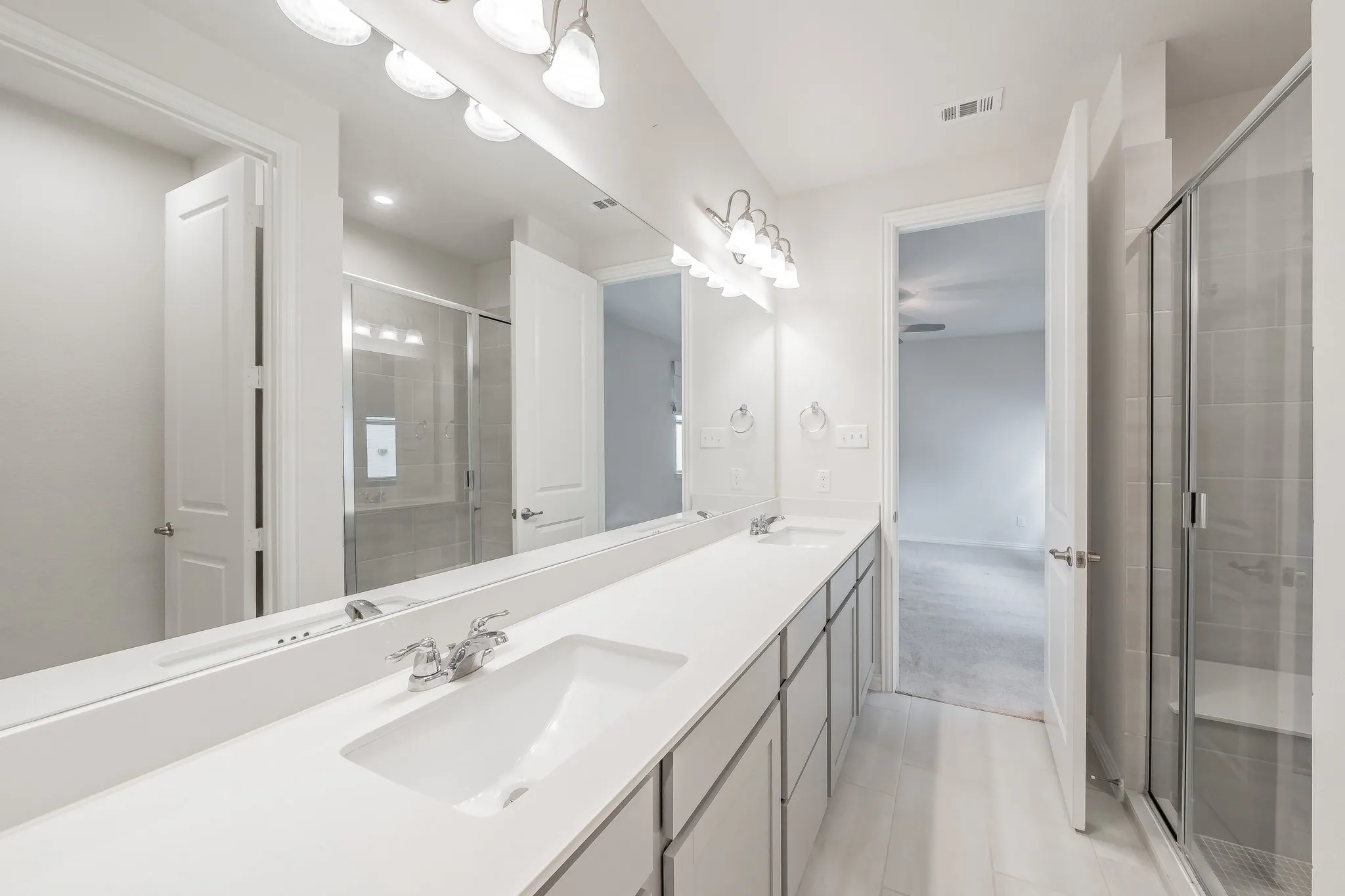Single Family Residence For Rent in Denton County , 900 Pearl Place, Northlake, Texas 76247, 3 Bedroom, 2 Bathroom, 2 Garage spaces, 1,794 Sqft, built in 2020, mls#21384638, Real Estate Agent in Northlake, Homes For Rent in Denton county, Homes For Rent in Northlake, Realtor in Northlake Texas, Real Estate Brokerage Independent Realty Texas, Luminita Cordes Realtor