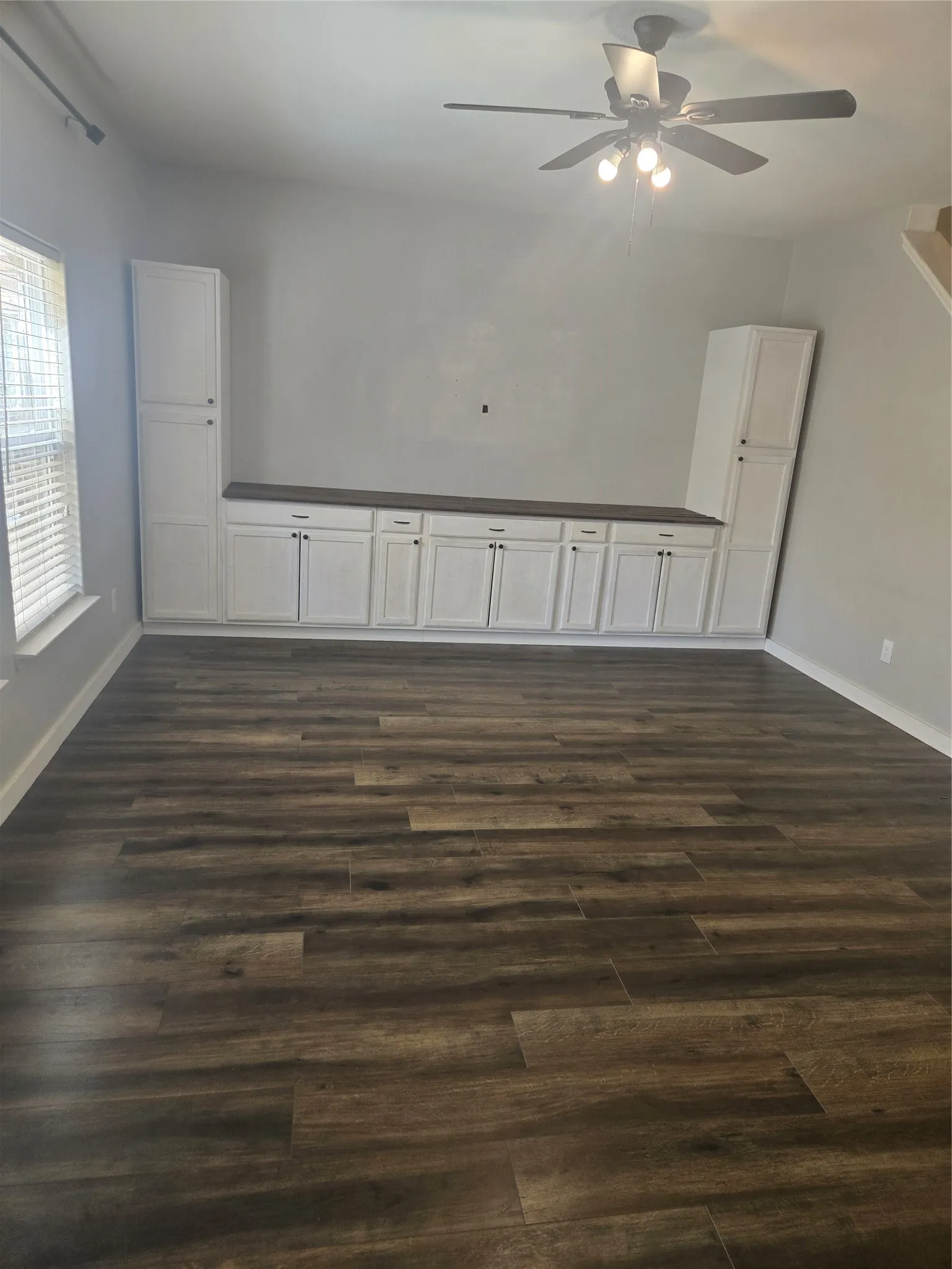 Single Family Residence For Rent in Collin County , 1627 Blackburn Way, Princeton, Texas 75407, 3 Bedroom, 3 Bathroom, 2 Garage spaces, 2,049 Sqft, built in 2017, mls#21382085, Real Estate Agent in Princeton, Homes For Rent in Collin county, Homes For Rent in Princeton, Realtor in Princeton Texas, Real Estate Brokerage Independent Realty Texas, Luminita Cordes Realtor