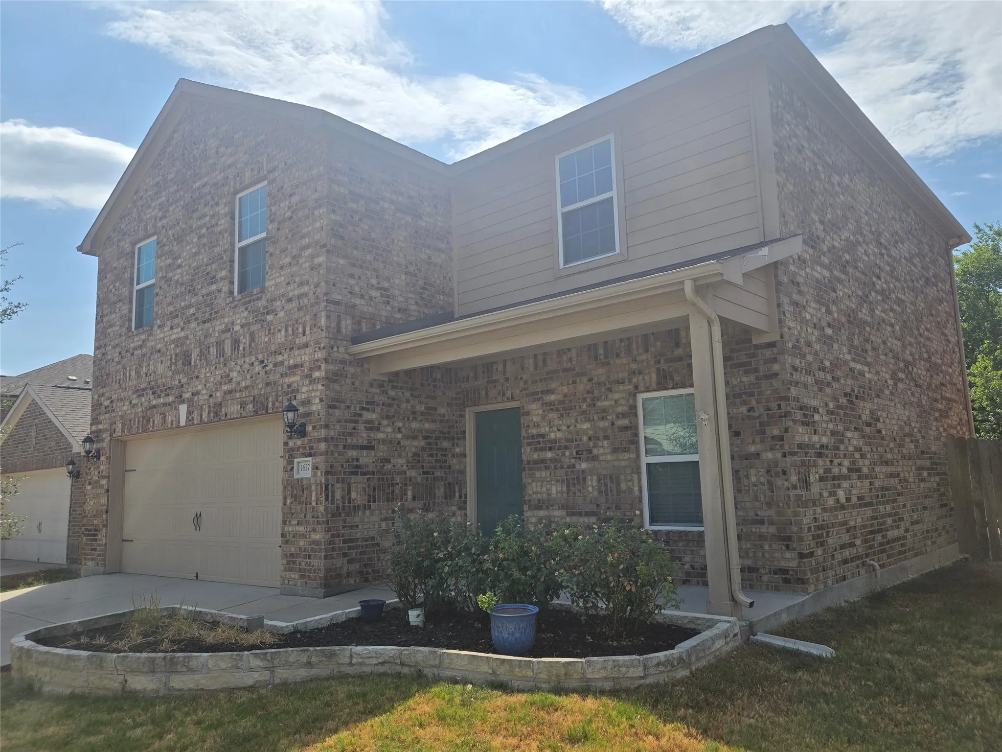 Single Family Residence For Rent in Collin County , 1627 Blackburn Way, Princeton, Texas 75407, 3 Bedroom, 3 Bathroom, 2 Garage spaces, 2,049 Sqft, built in 2017, mls#21382085, Real Estate Agent in Princeton, Homes For Rent in Collin county, Homes For Rent in Princeton, Realtor in Princeton Texas, Real Estate Brokerage Independent Realty Texas, Luminita Cordes Realtor