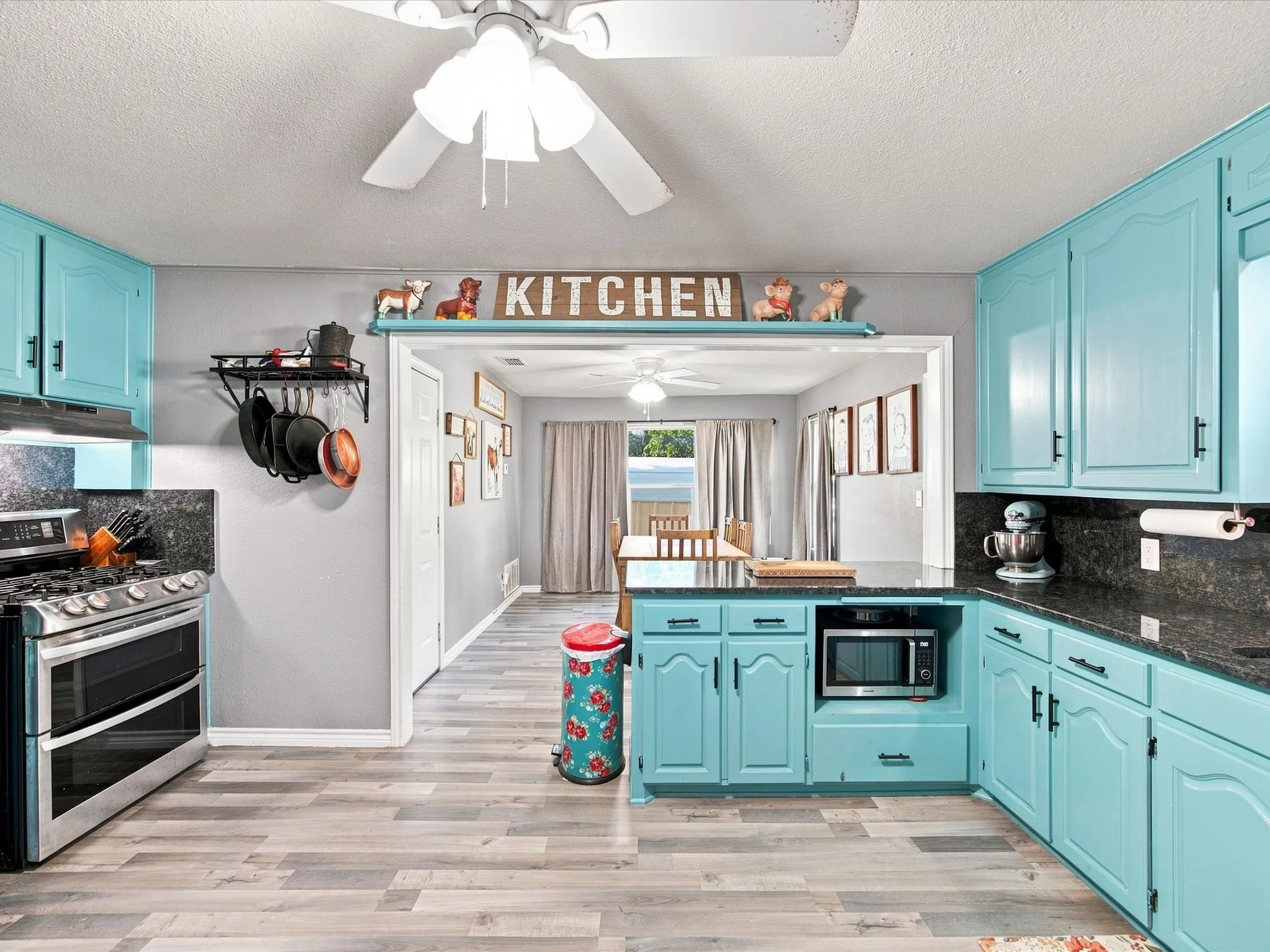 Single Family Residence For Sale in Montague County , 1306 Hulme Street, Bowie, Texas 76230, 3 Bedroom, 2 Bathroom, 1 Garage spaces, 1,380 Sqft, built in 1965, mls#21383459, Real Estate Agent in Bowie, Homes For Sale in Montague county, Homes For Sale in Bowie, Realtor in Bowie Texas, Real Estate Brokerage Independent Realty Texas, Luminita Cordes Realtor