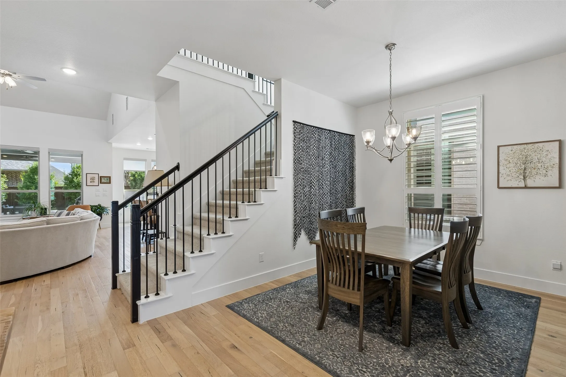 Single Family Residence For Sale in Collin County , 828 Harrington Lane, Celina, Texas 75009, 4 Bedroom, 4 Bathroom, 2 Garage spaces, 2,790 Sqft, built in 2020, mls#21383800, Real Estate Agent in Celina, Homes For Sale in Collin county, Homes For Sale in Celina, Realtor in Celina Texas, Real Estate Brokerage Independent Realty Texas, Luminita Cordes Realtor