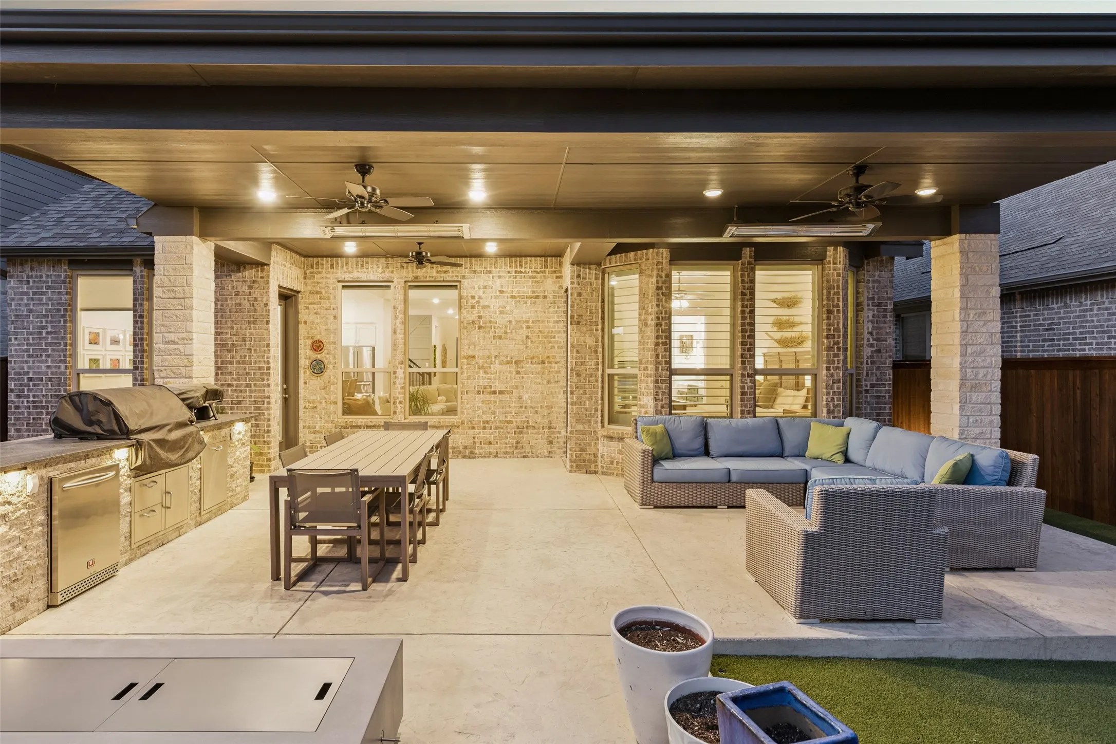 Single Family Residence For Sale in Collin County , 828 Harrington Lane, Celina, Texas 75009, 4 Bedroom, 4 Bathroom, 2 Garage spaces, 2,790 Sqft, built in 2020, mls#21383800, Real Estate Agent in Celina, Homes For Sale in Collin county, Homes For Sale in Celina, Realtor in Celina Texas, Real Estate Brokerage Independent Realty Texas, Luminita Cordes Realtor