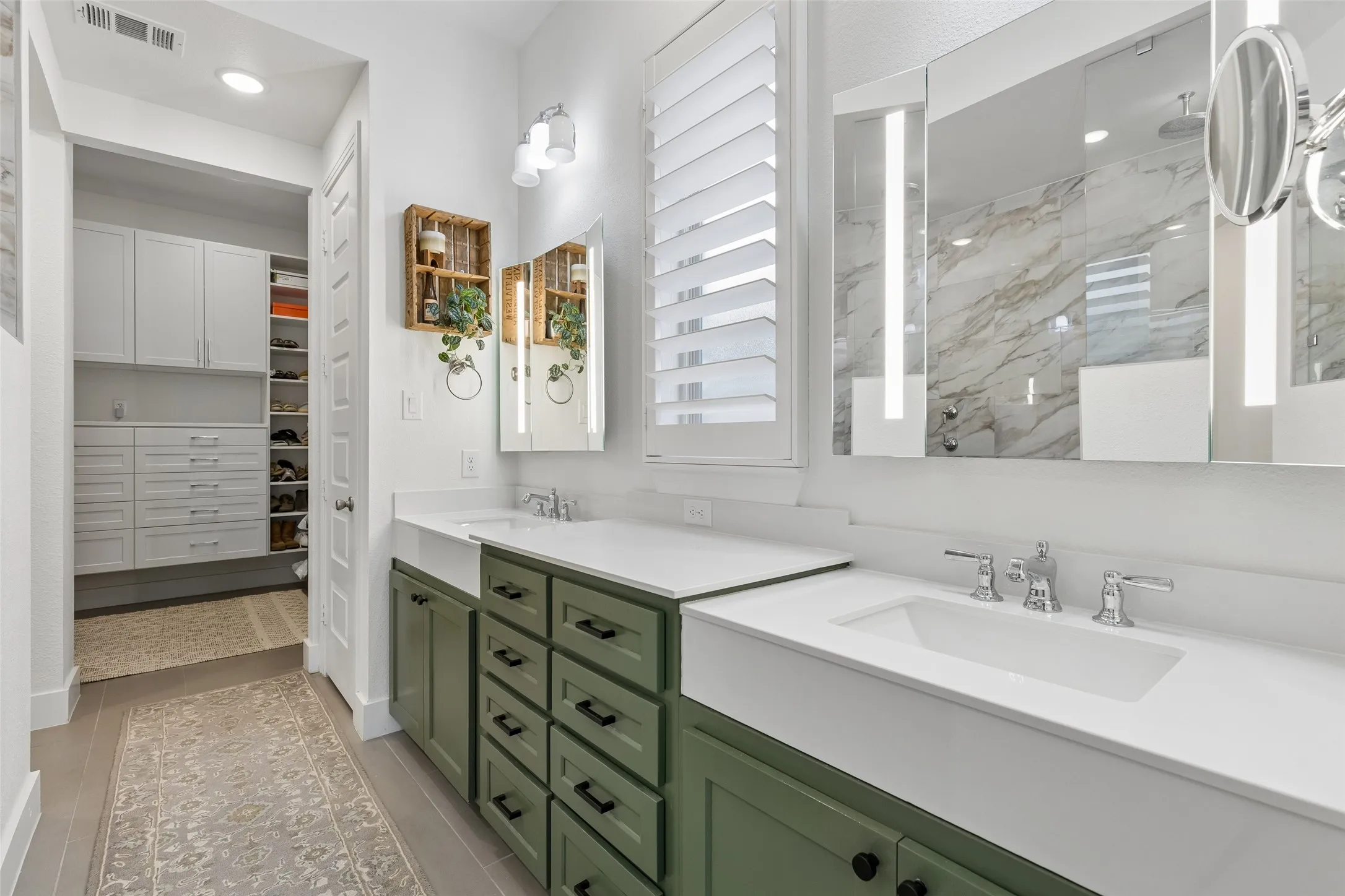 Single Family Residence For Sale in Collin County , 828 Harrington Lane, Celina, Texas 75009, 4 Bedroom, 4 Bathroom, 2 Garage spaces, 2,790 Sqft, built in 2020, mls#21383800, Real Estate Agent in Celina, Homes For Sale in Collin county, Homes For Sale in Celina, Realtor in Celina Texas, Real Estate Brokerage Independent Realty Texas, Luminita Cordes Realtor