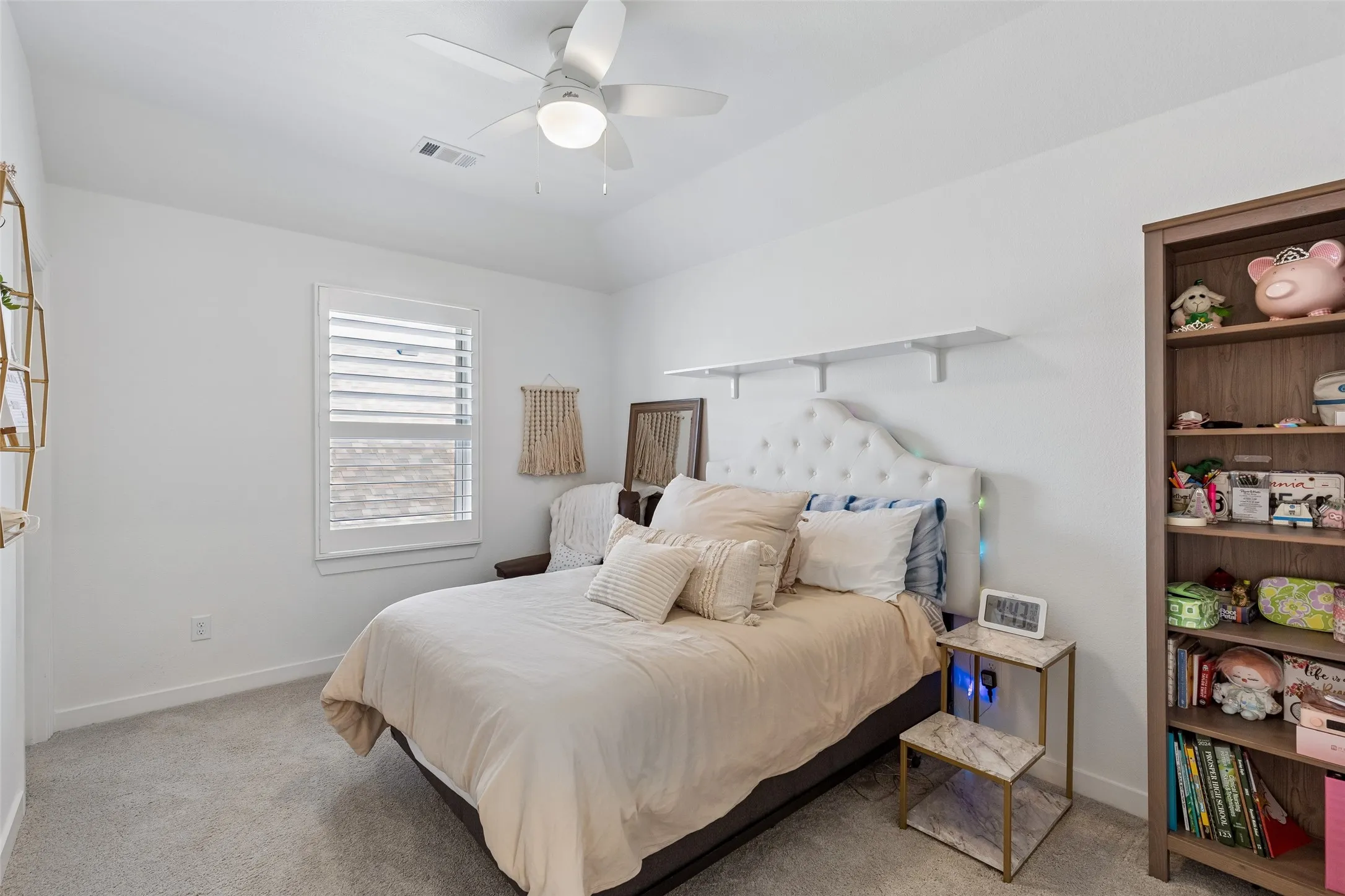Single Family Residence For Sale in Collin County , 828 Harrington Lane, Celina, Texas 75009, 4 Bedroom, 4 Bathroom, 2 Garage spaces, 2,790 Sqft, built in 2020, mls#21383800, Real Estate Agent in Celina, Homes For Sale in Collin county, Homes For Sale in Celina, Realtor in Celina Texas, Real Estate Brokerage Independent Realty Texas, Luminita Cordes Realtor