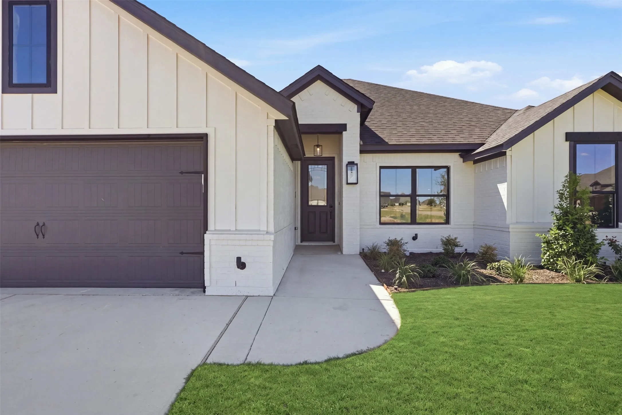 Single Family Residence For Sale in Johnson County , 11617 Birman Court, Godley, Texas 76044, 4 Bedroom, 2 Bathroom, 2 Garage spaces, 2,141 Sqft, built in 2026, mls#21377629, Real Estate Agent in Godley, Homes For Sale in Johnson county, Homes For Sale in Godley, Realtor in Godley Texas, Real Estate Brokerage Independent Realty Texas, Luminita Cordes Realtor