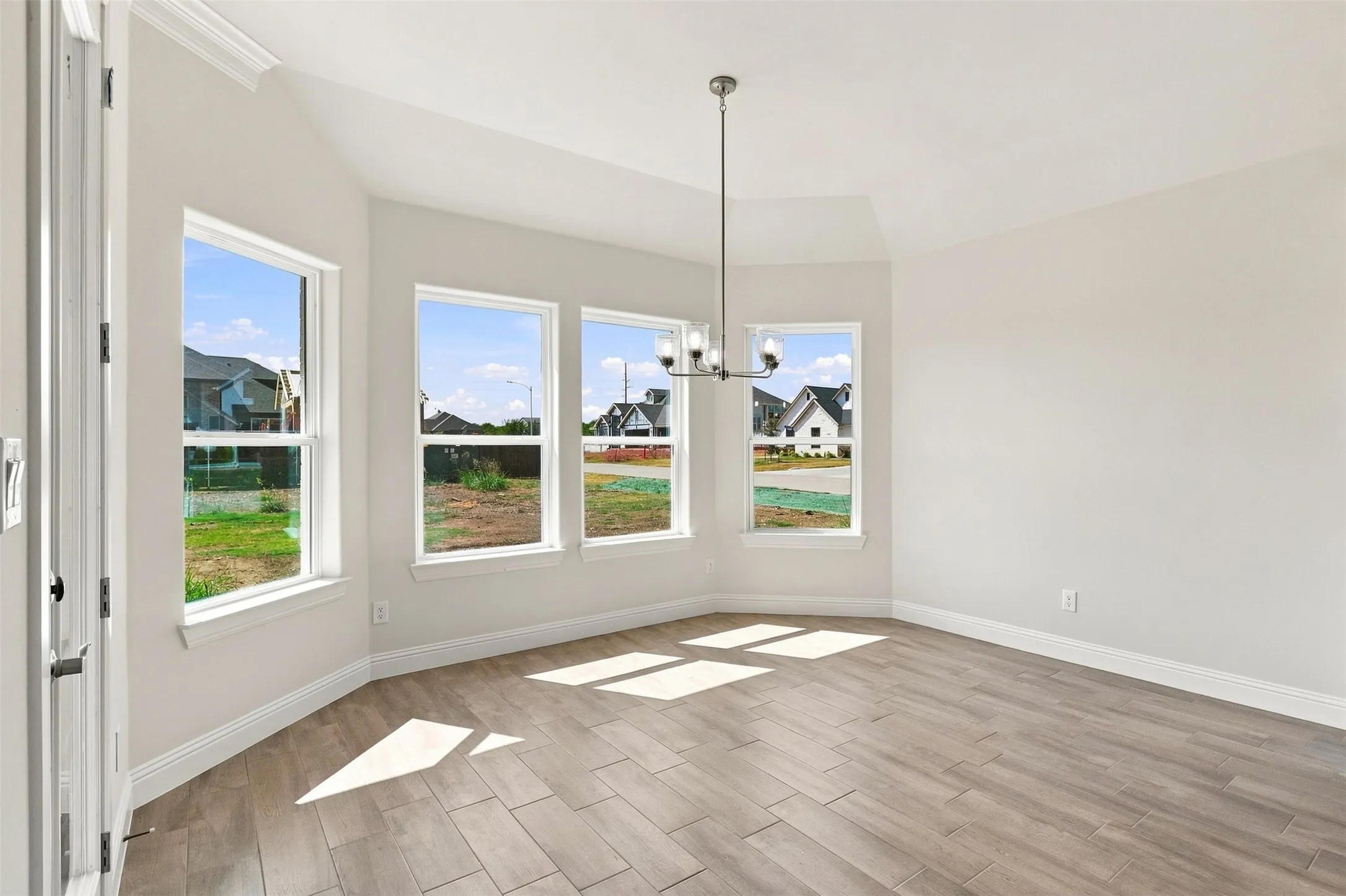 Single Family Residence For Sale in Johnson County , 11617 Birman Court, Godley, Texas 76044, 4 Bedroom, 2 Bathroom, 2 Garage spaces, 2,141 Sqft, built in 2026, mls#21377629, Real Estate Agent in Godley, Homes For Sale in Johnson county, Homes For Sale in Godley, Realtor in Godley Texas, Real Estate Brokerage Independent Realty Texas, Luminita Cordes Realtor