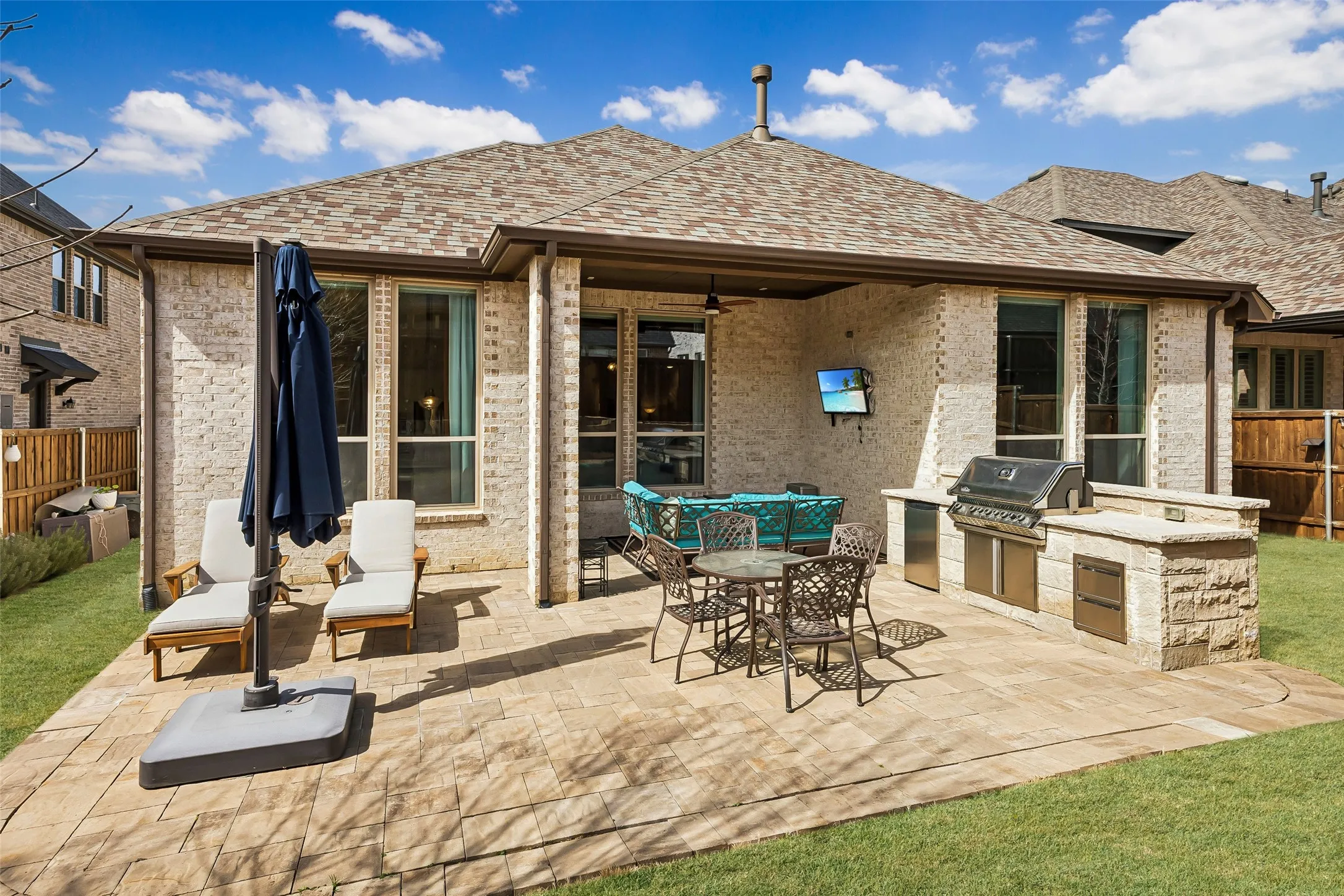 covered patio and extended floor to meet all your outdoor needs