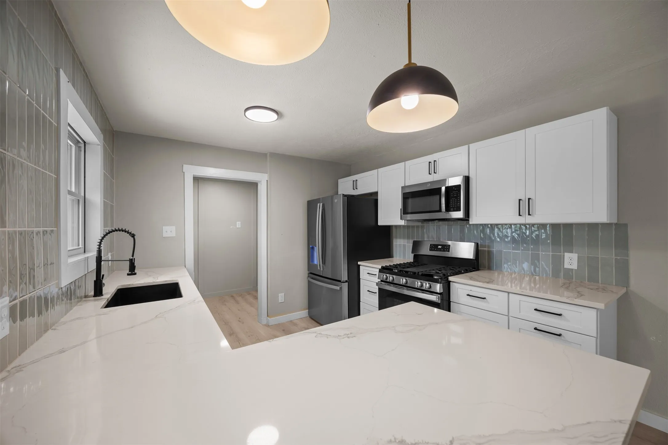 Single Family Residence For Rent in Dallas County , 1221 Greenway Drive, Mesquite, Texas 75149, 3 Bedroom, 2 Bathroom, 2 Garage spaces, 1,142 Sqft, built in 1968, mls#21382517, Real Estate Agent in Mesquite, Homes For Rent in Dallas county, Homes For Rent in Mesquite, Realtor in Mesquite Texas, Real Estate Brokerage Independent Realty Texas, Luminita Cordes Realtor