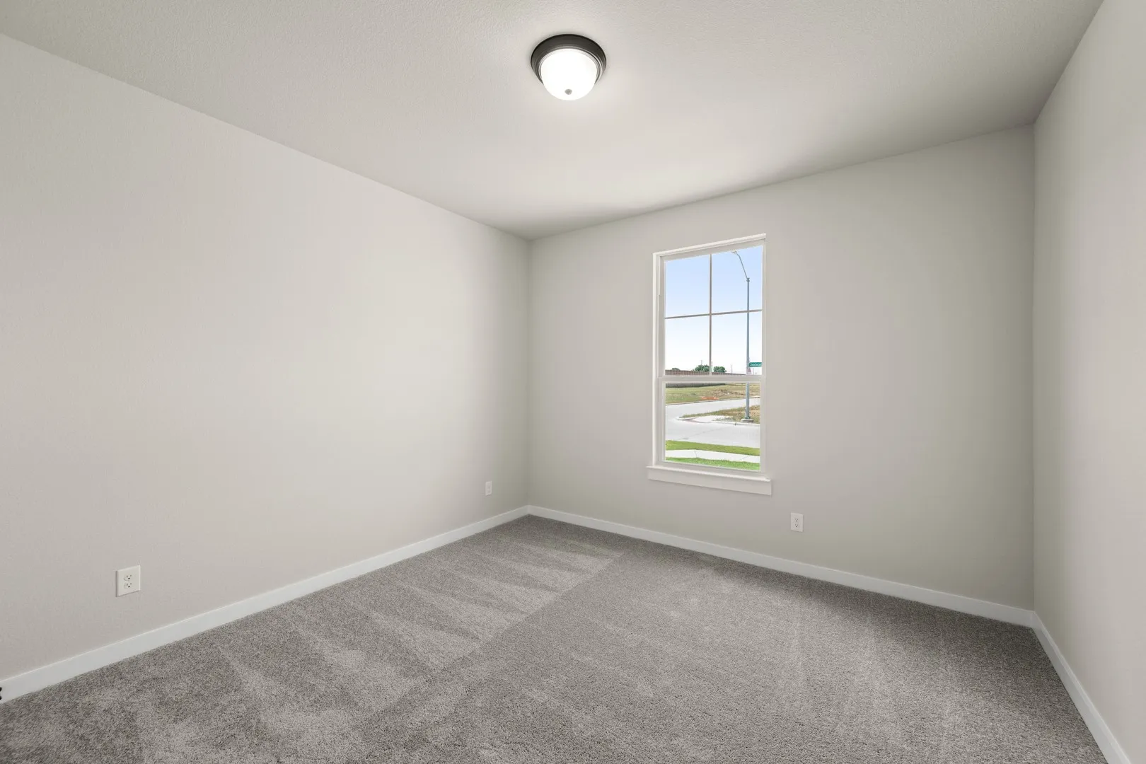 8_6900 Deadwood- Bedroom-1