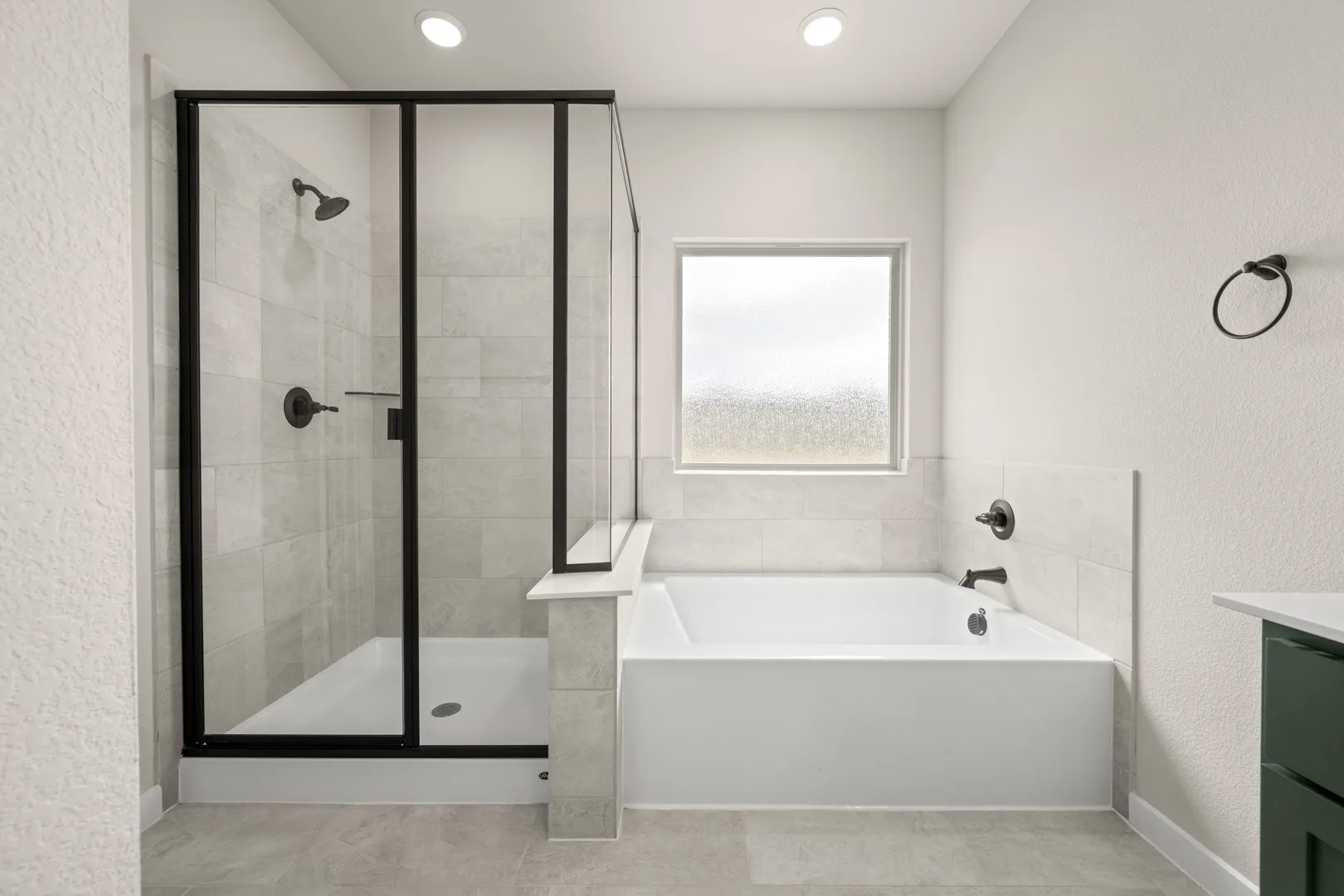25_6900 Deadwood- Primary Suite-5