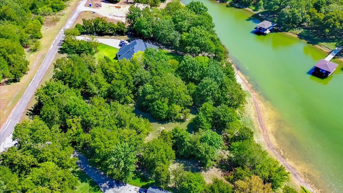 Unimproved Land For Sale in Navarro County , TBD Lot 27 Embarcadero, Kerens, Texas 75144, 0, 0, Garage spaces, 0 Sqft, built in 0, mls#21384464, Real Estate Agent in Kerens, Homes For Sale in Navarro county, Homes For Sale in Kerens, Realtor in Kerens Texas, Real Estate Brokerage Independent Realty Texas, Luminita Cordes Realtor