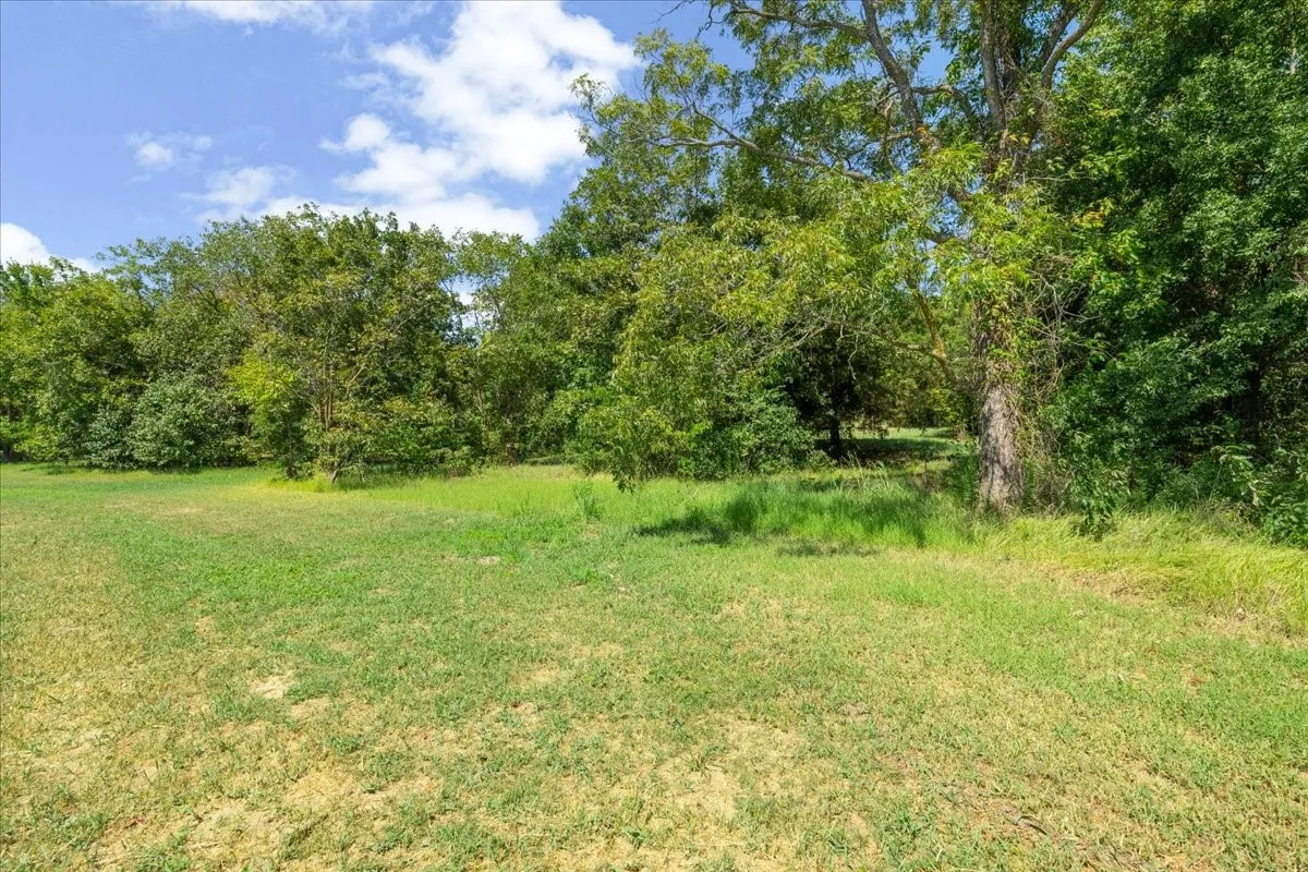 Unimproved Land For Sale in Navarro County , TBD Lot 27 Embarcadero, Kerens, Texas 75144, 0, 0, Garage spaces, 0 Sqft, built in 0, mls#21384464, Real Estate Agent in Kerens, Homes For Sale in Navarro county, Homes For Sale in Kerens, Realtor in Kerens Texas, Real Estate Brokerage Independent Realty Texas, Luminita Cordes Realtor