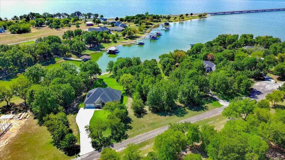 Unimproved Land For Sale in Navarro County , TBD Lot 27 Embarcadero, Kerens, Texas 75144, 0, 0, Garage spaces, 0 Sqft, built in 0, mls#21384464, Real Estate Agent in Kerens, Homes For Sale in Navarro county, Homes For Sale in Kerens, Realtor in Kerens Texas, Real Estate Brokerage Independent Realty Texas, Luminita Cordes Realtor