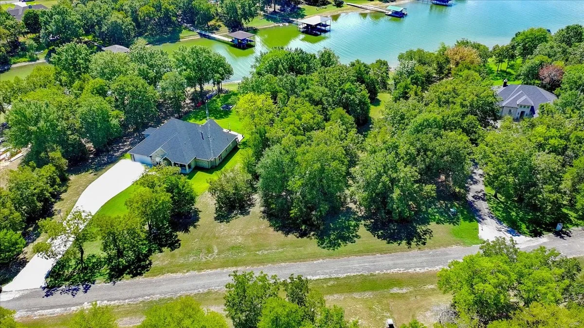 Unimproved Land For Sale in Navarro County , TBD Lot 27 Embarcadero, Kerens, Texas 75144, 0, 0, Garage spaces, 0 Sqft, built in 0, mls#21384464, Real Estate Agent in Kerens, Homes For Sale in Navarro county, Homes For Sale in Kerens, Realtor in Kerens Texas, Real Estate Brokerage Independent Realty Texas, Luminita Cordes Realtor
