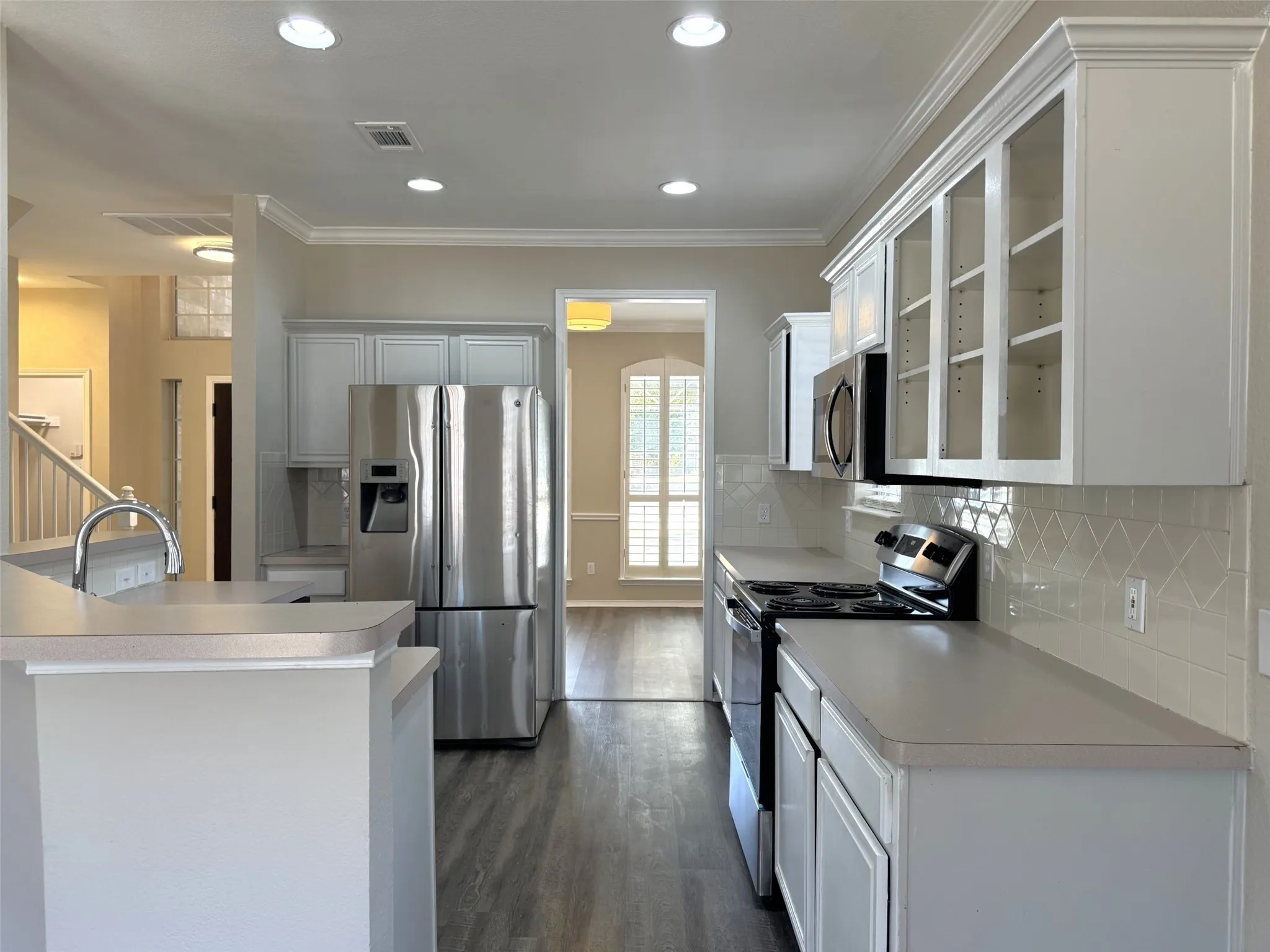 Single Family Residence For Rent in Denton County , 3204 Windridge Lane, Corinth, Texas 76208, 4 Bedroom, 3 Bathroom, 2 Garage spaces, 2,195 Sqft, built in 1999, mls#21382916, Real Estate Agent in Corinth, Homes For Rent in Denton county, Homes For Rent in Corinth, Realtor in Corinth Texas, Real Estate Brokerage Independent Realty Texas, Luminita Cordes Realtor