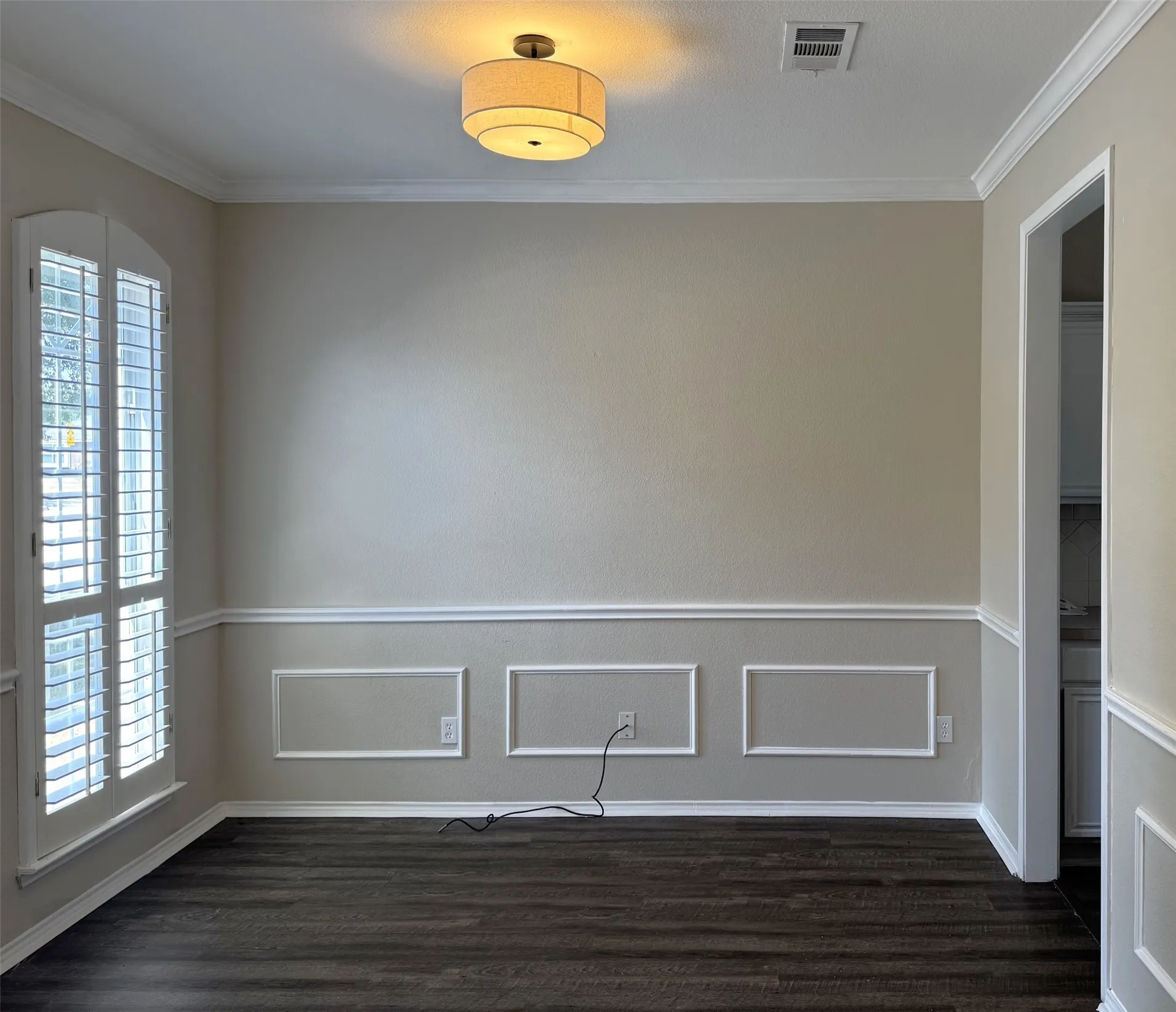 Single Family Residence For Rent in Denton County , 3204 Windridge Lane, Corinth, Texas 76208, 4 Bedroom, 3 Bathroom, 2 Garage spaces, 2,195 Sqft, built in 1999, mls#21382916, Real Estate Agent in Corinth, Homes For Rent in Denton county, Homes For Rent in Corinth, Realtor in Corinth Texas, Real Estate Brokerage Independent Realty Texas, Luminita Cordes Realtor