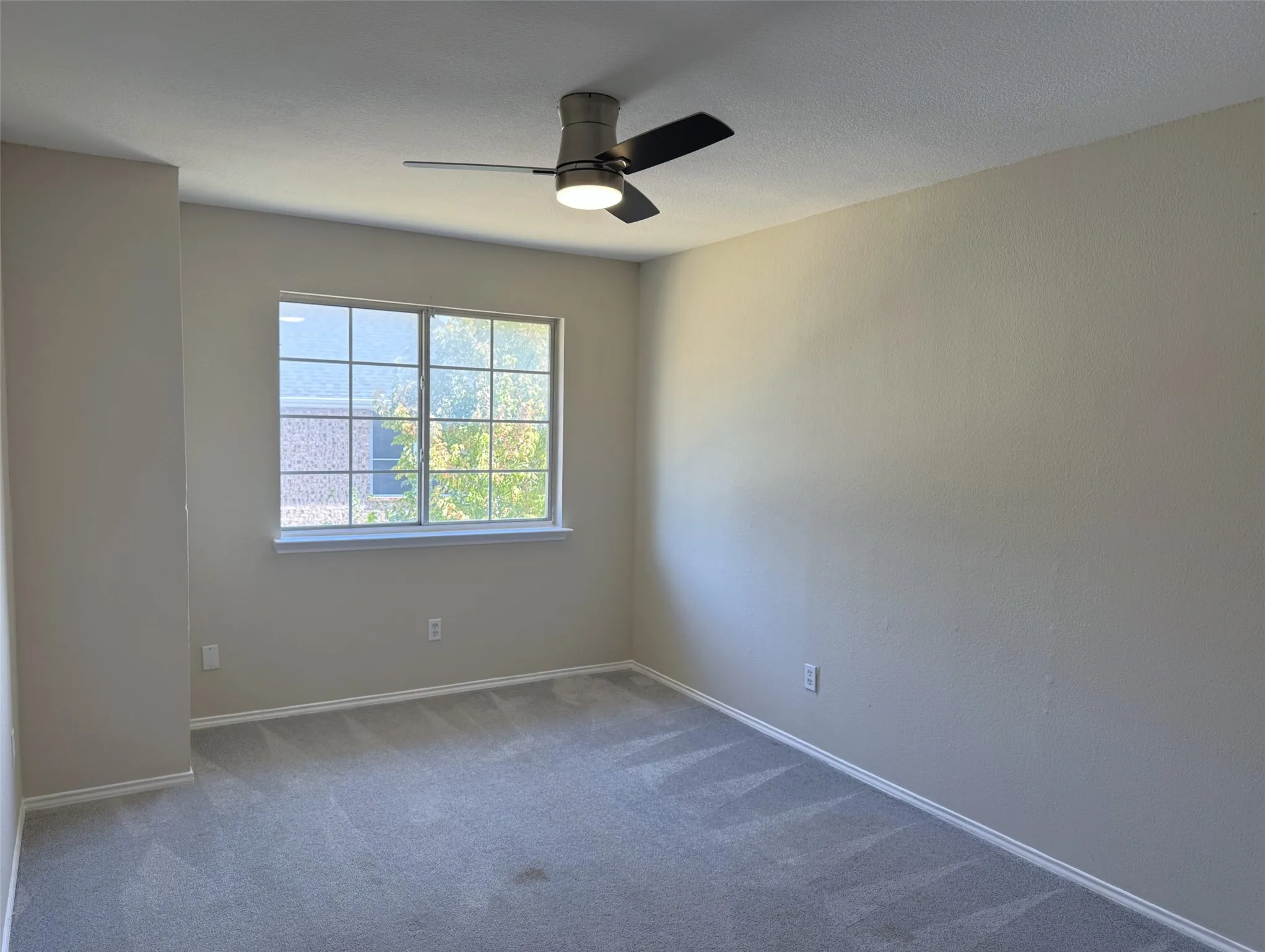Single Family Residence For Rent in Denton County , 3204 Windridge Lane, Corinth, Texas 76208, 4 Bedroom, 3 Bathroom, 2 Garage spaces, 2,195 Sqft, built in 1999, mls#21382916, Real Estate Agent in Corinth, Homes For Rent in Denton county, Homes For Rent in Corinth, Realtor in Corinth Texas, Real Estate Brokerage Independent Realty Texas, Luminita Cordes Realtor
