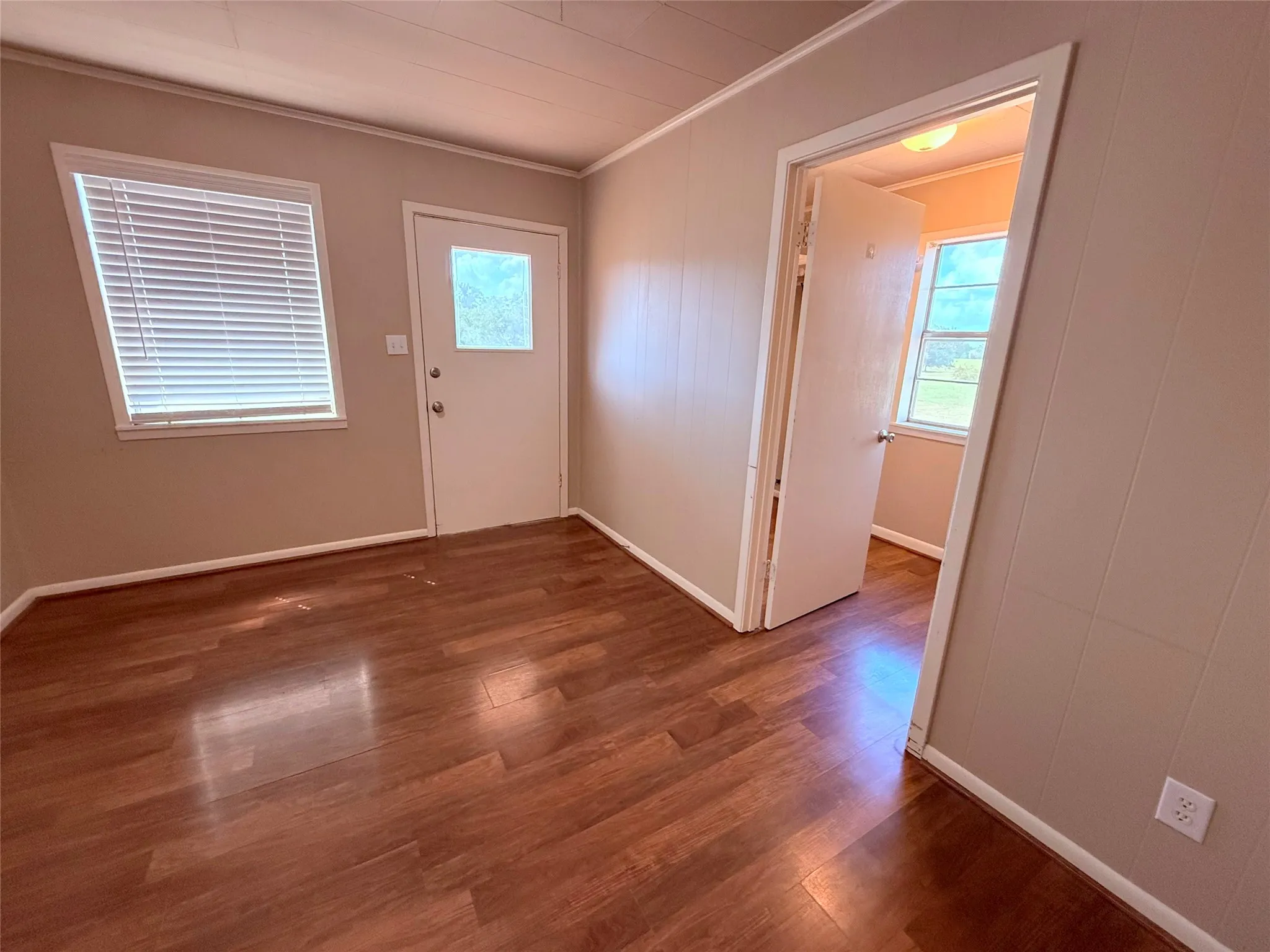 Single Family Residence For Sale in Hopkins County , 3637 County Road 2403, Winnsboro, Texas 75494, 2 Bedroom, 2 Bathroom, Garage spaces, 1,211 Sqft, built in 1960, mls#21384621, Real Estate Agent in Winnsboro, Homes For Sale in Hopkins county, Homes For Sale in Winnsboro, Realtor in Winnsboro Texas, Real Estate Brokerage Independent Realty Texas, Luminita Cordes Realtor