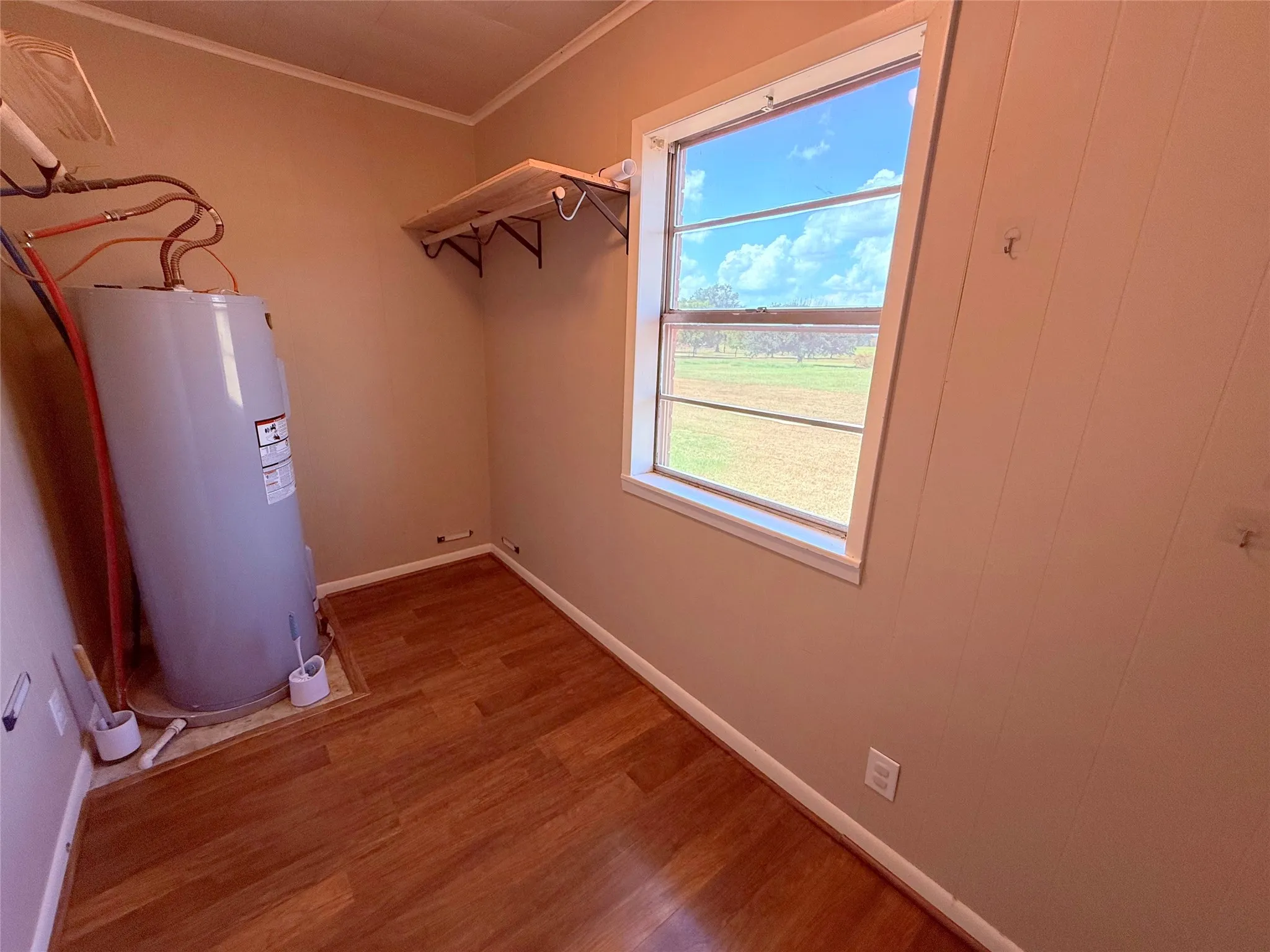 Single Family Residence For Sale in Hopkins County , 3637 County Road 2403, Winnsboro, Texas 75494, 2 Bedroom, 2 Bathroom, Garage spaces, 1,211 Sqft, built in 1960, mls#21384621, Real Estate Agent in Winnsboro, Homes For Sale in Hopkins county, Homes For Sale in Winnsboro, Realtor in Winnsboro Texas, Real Estate Brokerage Independent Realty Texas, Luminita Cordes Realtor