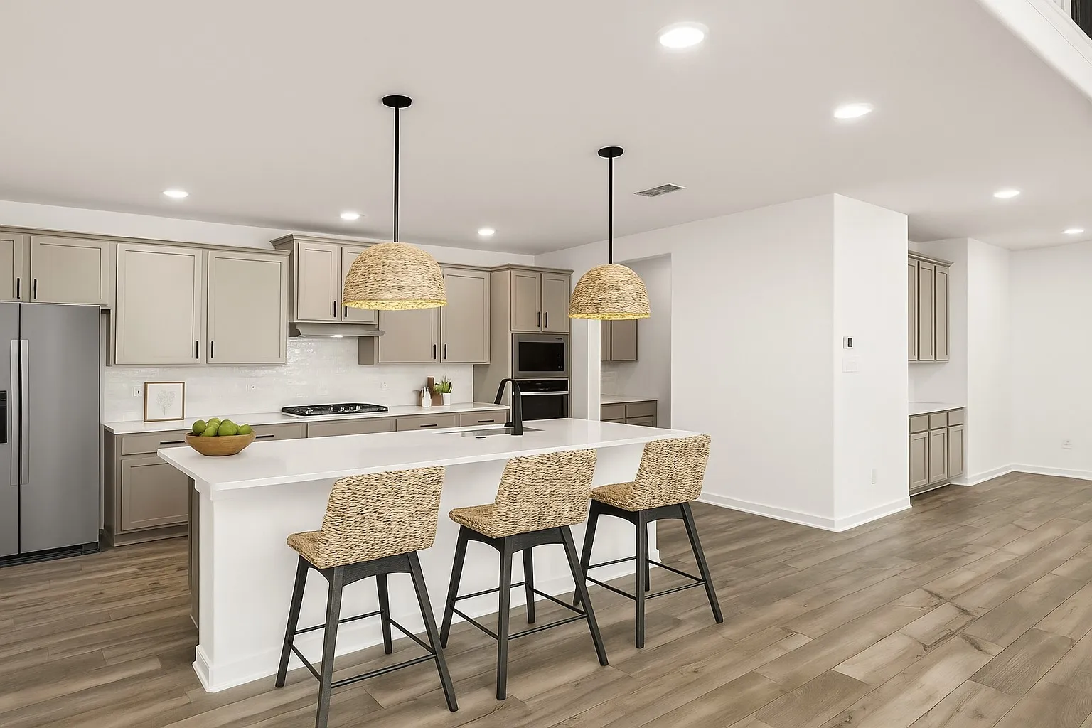8637 Acorn Ave SF