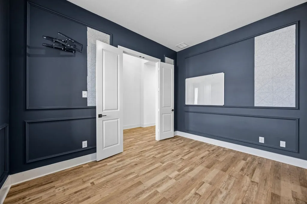 Single Family Residence For Sale in Collin County , 2717 Oak Blossom Drive, Mc Kinney, Texas 75071, 4 Bedroom, 4 Bathroom, 3 Garage spaces, 3,616 Sqft, built in 2021, mls#21380603, Real Estate Agent in Mc Kinney, Homes For Sale in Collin county, Homes For Sale in Mc Kinney, Realtor in Mc Kinney Texas, Real Estate Brokerage Independent Realty Texas, Luminita Cordes Realtor