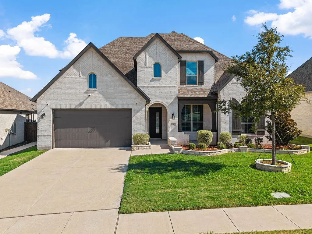 Single Family Residence For Sale in Collin County , 2717 Oak Blossom Drive, Mc Kinney, Texas 75071, 4 Bedroom, 4 Bathroom, 3 Garage spaces, 3,616 Sqft, built in 2021, mls#21380603, Real Estate Agent in Mc Kinney, Homes For Sale in Collin county, Homes For Sale in Mc Kinney, Realtor in Mc Kinney Texas, Real Estate Brokerage Independent Realty Texas, Luminita Cordes Realtor