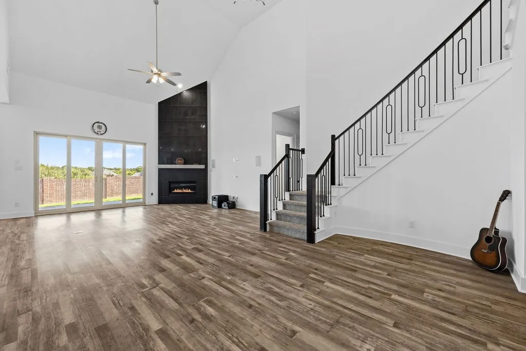 Single Family Residence For Sale in Collin County , 2717 Oak Blossom Drive, Mc Kinney, Texas 75071, 4 Bedroom, 4 Bathroom, 3 Garage spaces, 3,616 Sqft, built in 2021, mls#21380603, Real Estate Agent in Mc Kinney, Homes For Sale in Collin county, Homes For Sale in Mc Kinney, Realtor in Mc Kinney Texas, Real Estate Brokerage Independent Realty Texas, Luminita Cordes Realtor