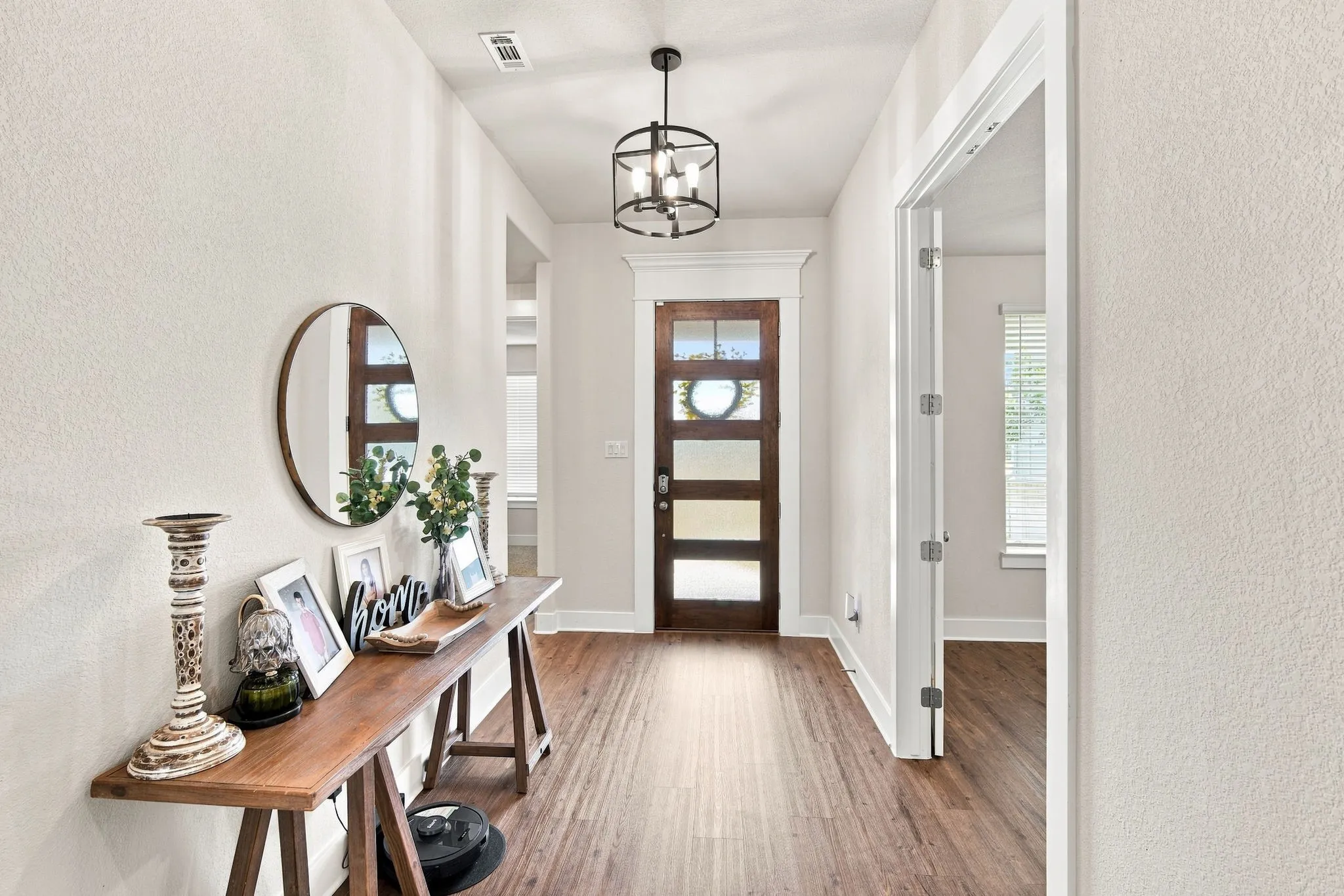 Single Family Residence For Sale in Ellis County , 280 Maci Drive, Waxahachie, Texas 75167, 4 Bedroom, 3 Bathroom, 2 Garage spaces, 2,387 Sqft, built in 2023, mls#21368721, Real Estate Agent in Waxahachie, Homes For Sale in Ellis county, Homes For Sale in Waxahachie, Realtor in Waxahachie Texas, Real Estate Brokerage Independent Realty Texas, Luminita Cordes Realtor