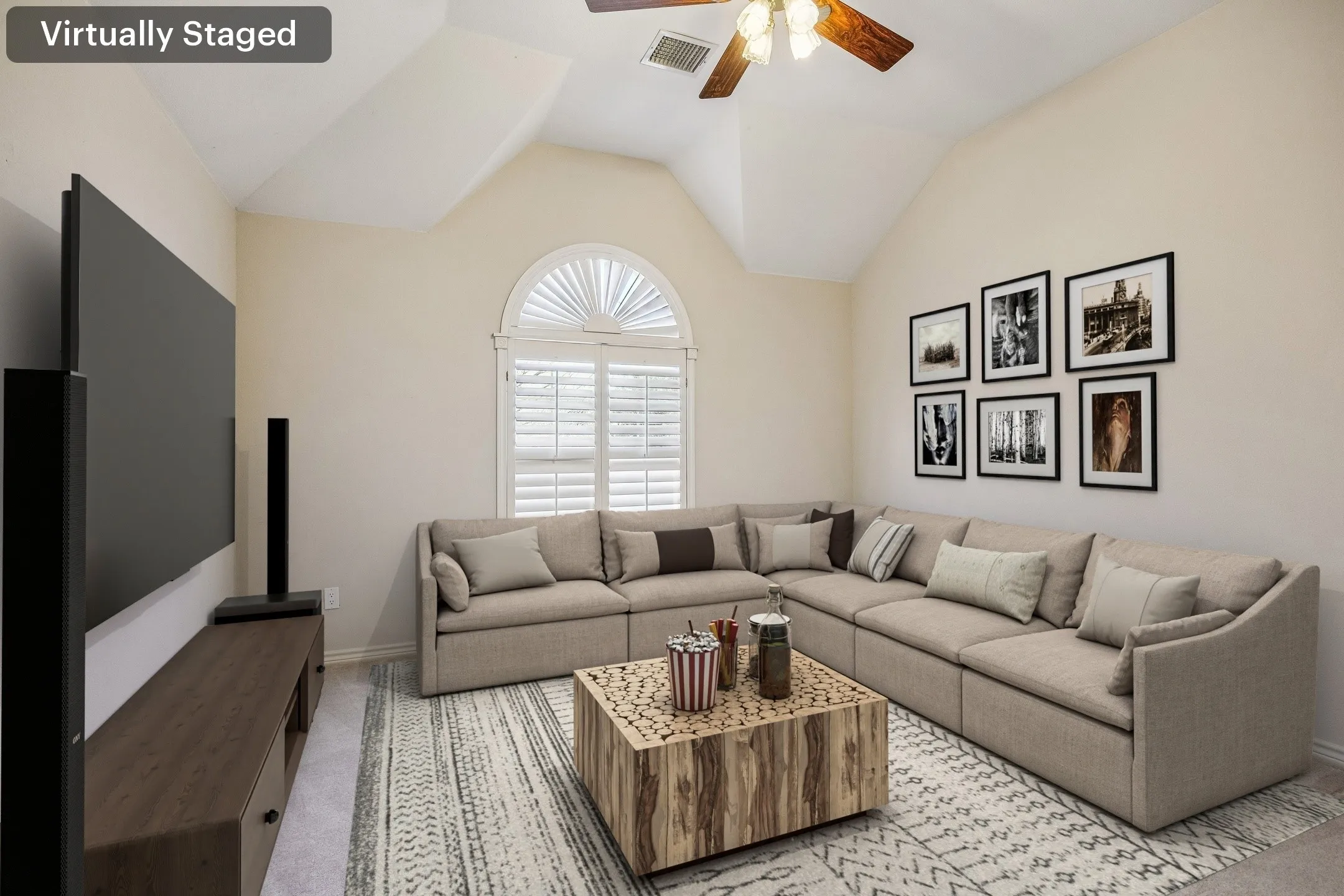 Single Family Residence For Sale in Collin County , 3703 Trailwood Drive, Richardson, Texas 75082, 5 Bedroom, 5 Bathroom, 3 Garage spaces, 4,050 Sqft, built in 1998, mls#21384655, Real Estate Agent in Richardson, Homes For Sale in Collin county, Homes For Sale in Richardson, Realtor in Richardson Texas, Real Estate Brokerage Independent Realty Texas, Luminita Cordes Realtor
