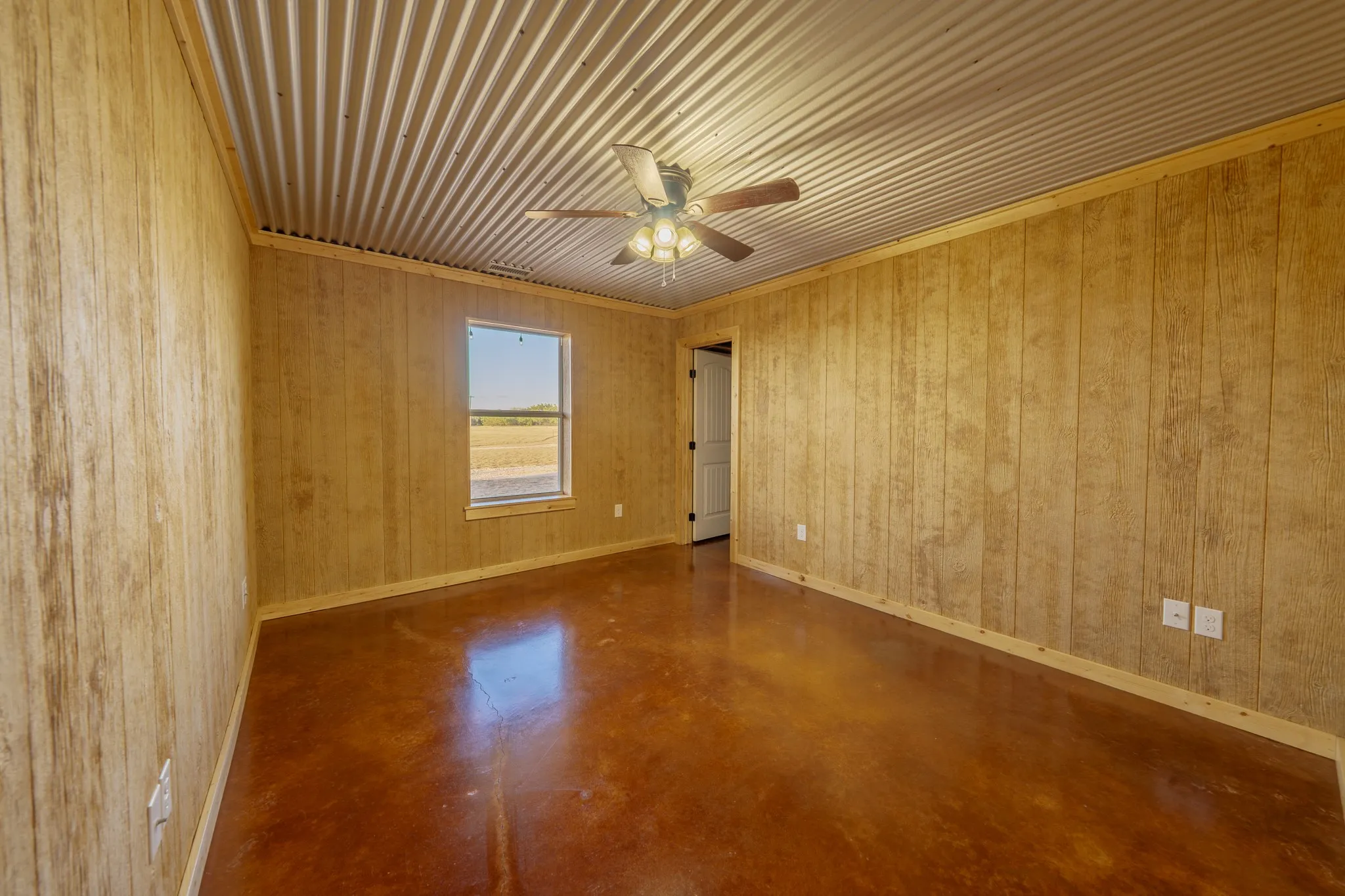 Single Family Residence For Sale in Taylor County , 6942 US Highway 83, Ovalo, Texas 79541, 4 Bedroom, 2 Bathroom, 1 Garage spaces, 2,401 Sqft, built in 2018, mls#21384286, Real Estate Agent in Ovalo, Homes For Sale in Taylor county, Homes For Sale in Ovalo, Realtor in Ovalo Texas, Real Estate Brokerage Independent Realty Texas, Luminita Cordes Realtor